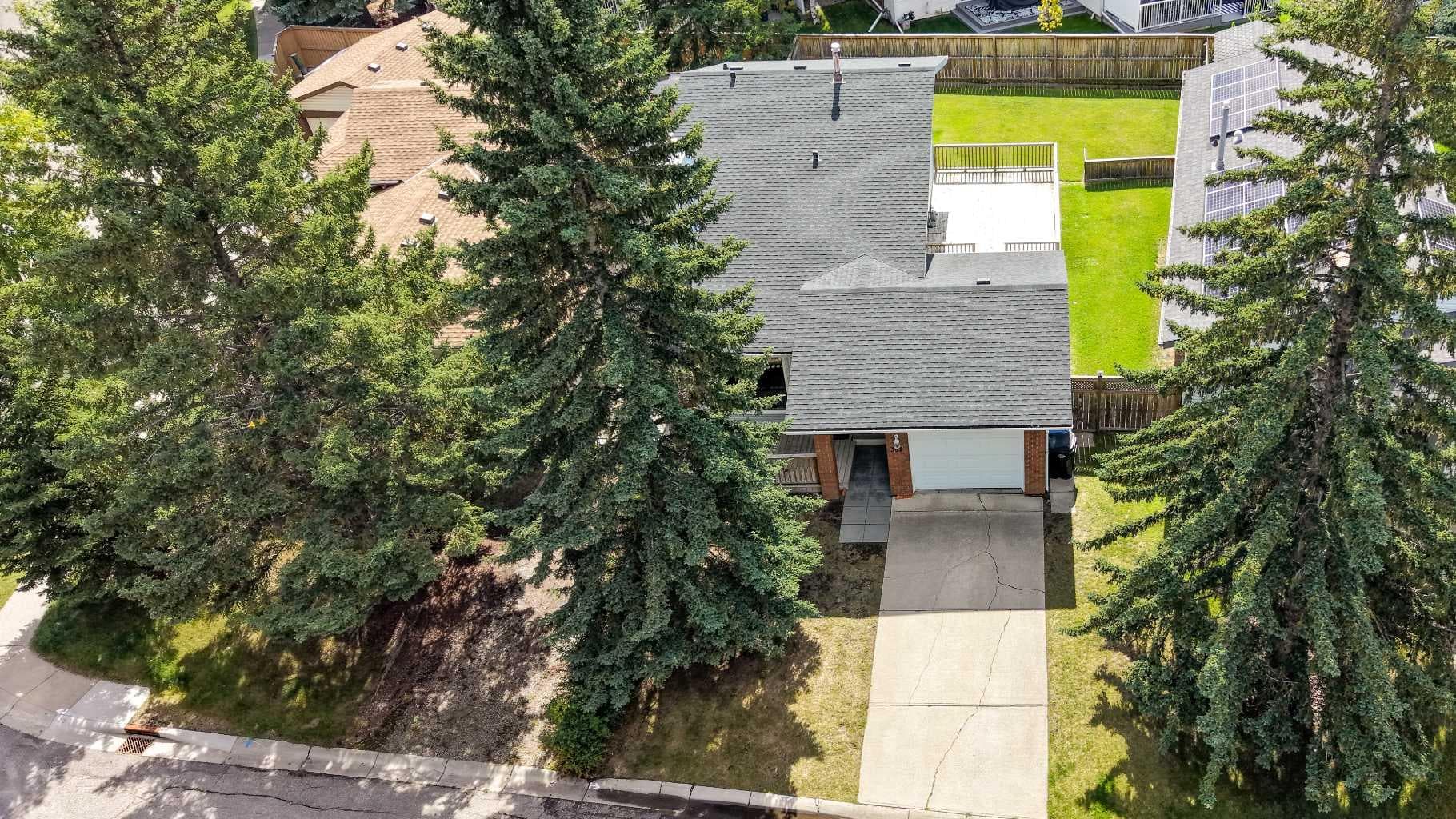 367 Woodridge Place SW