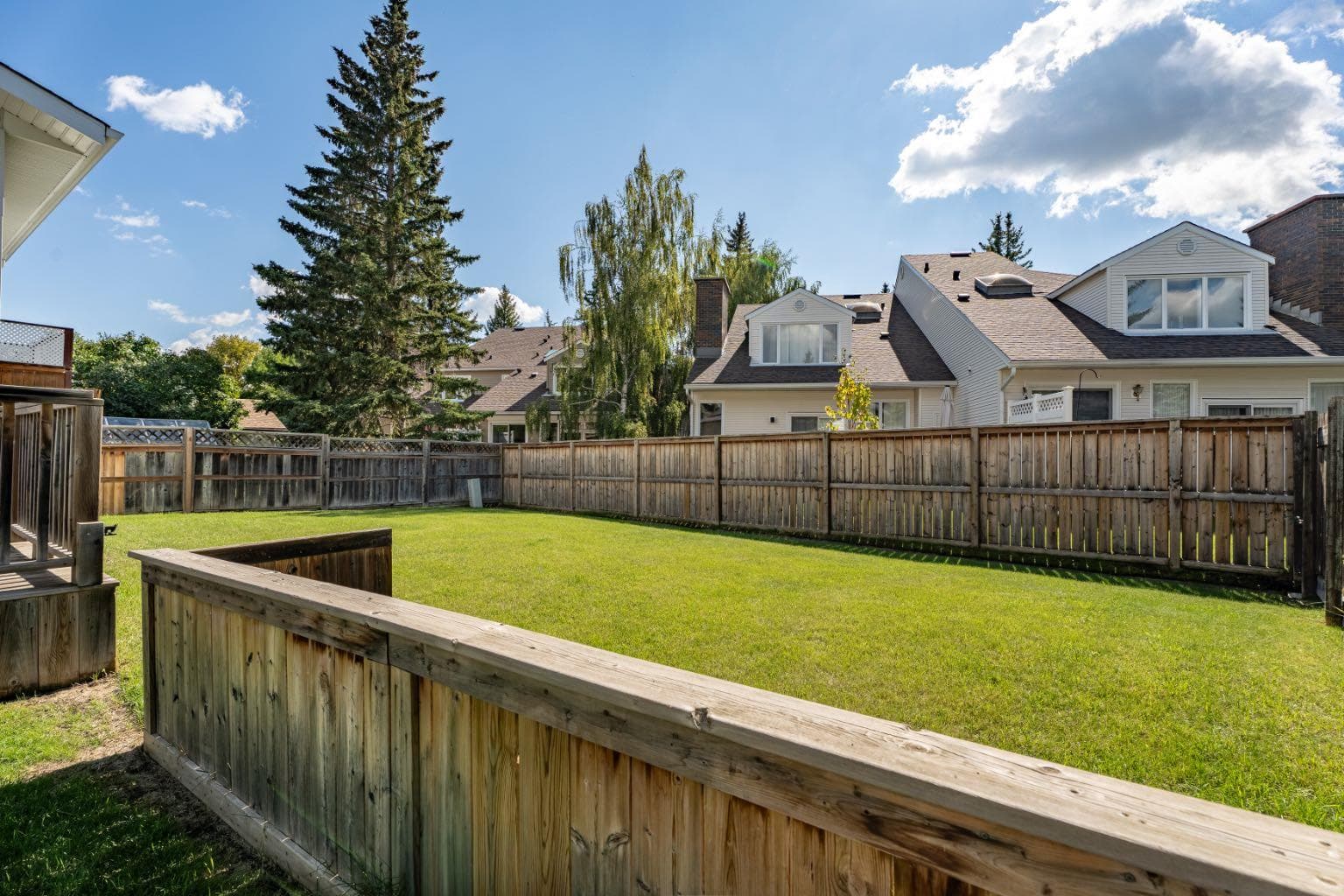 367 Woodridge Place SW