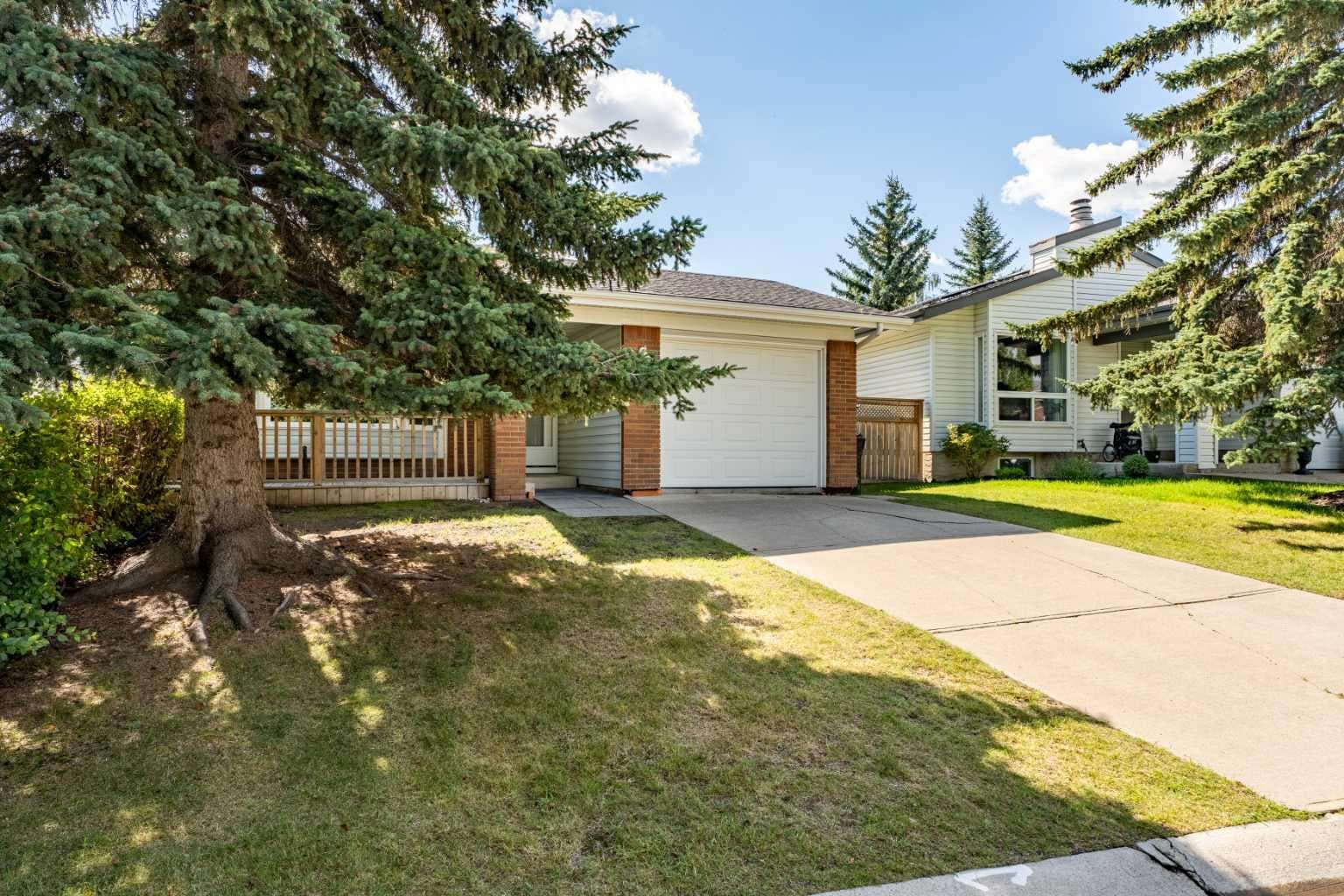 367 Woodridge Place SW