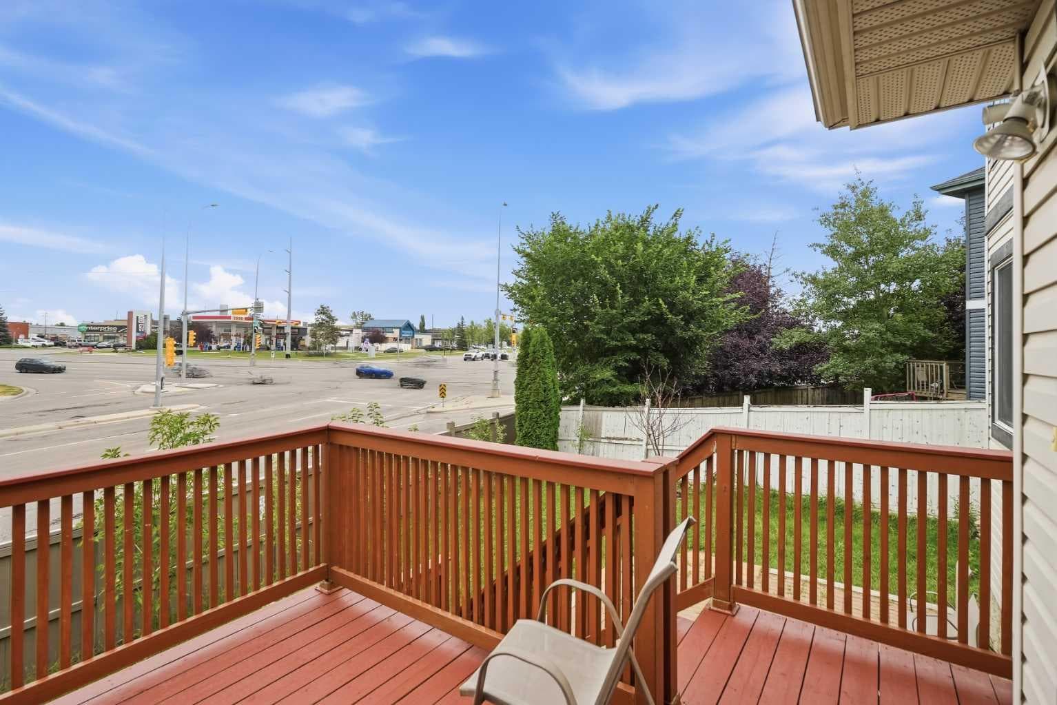 52 Douglas Glen Crescent SE