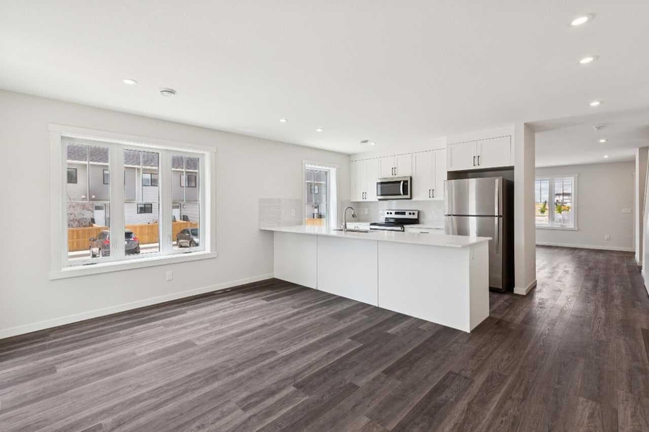 202, 40 Livingston Parade NE