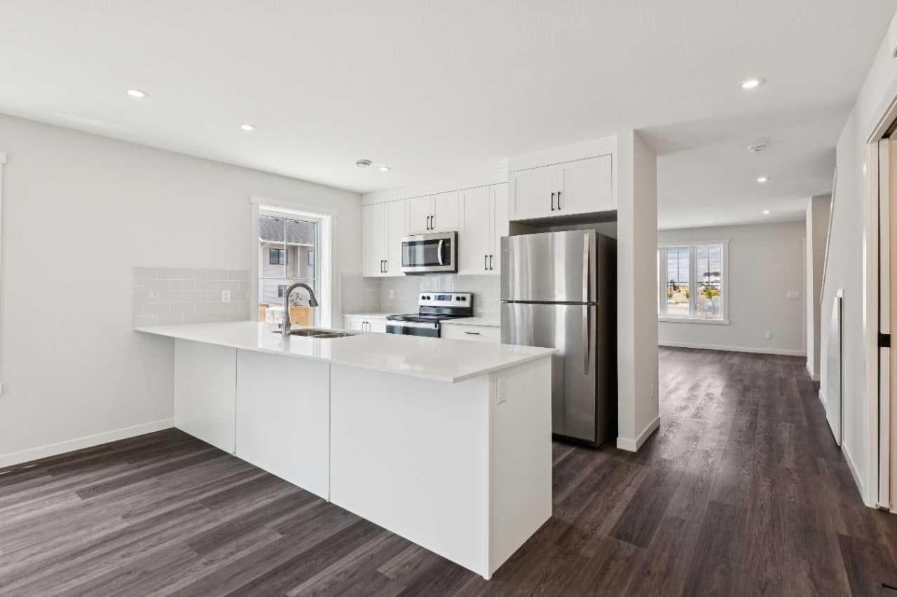 202, 40 Livingston Parade NE