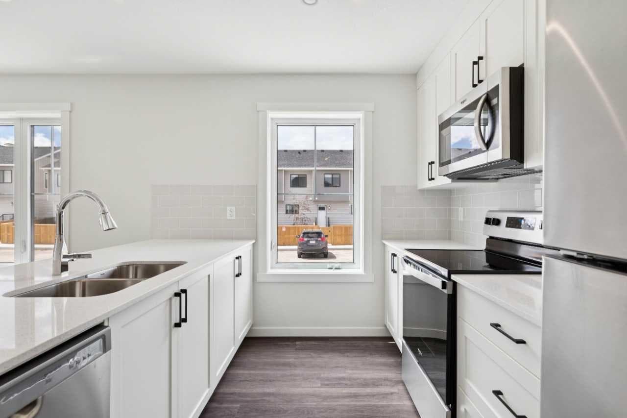 202, 40 Livingston Parade NE
