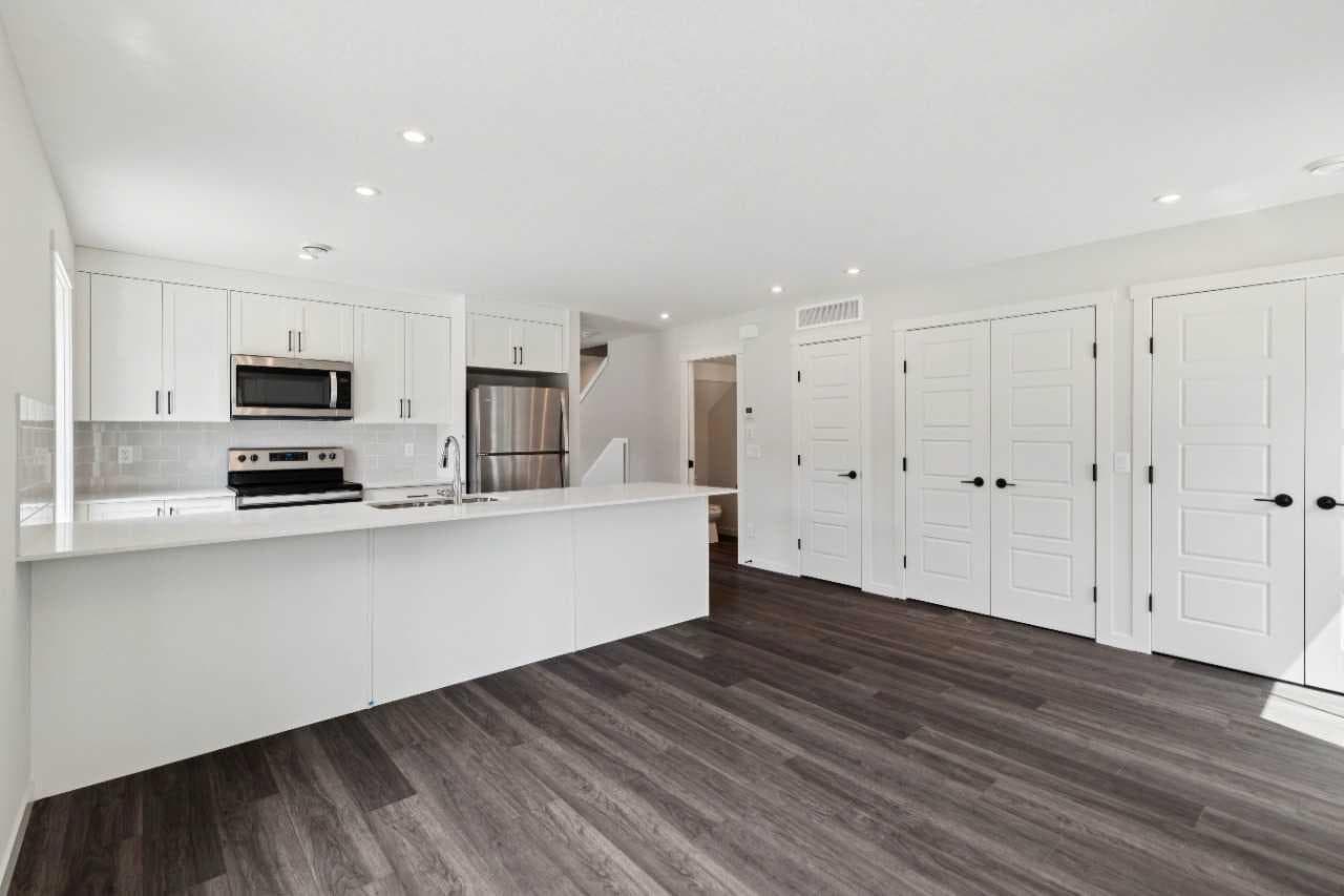 202, 40 Livingston Parade NE