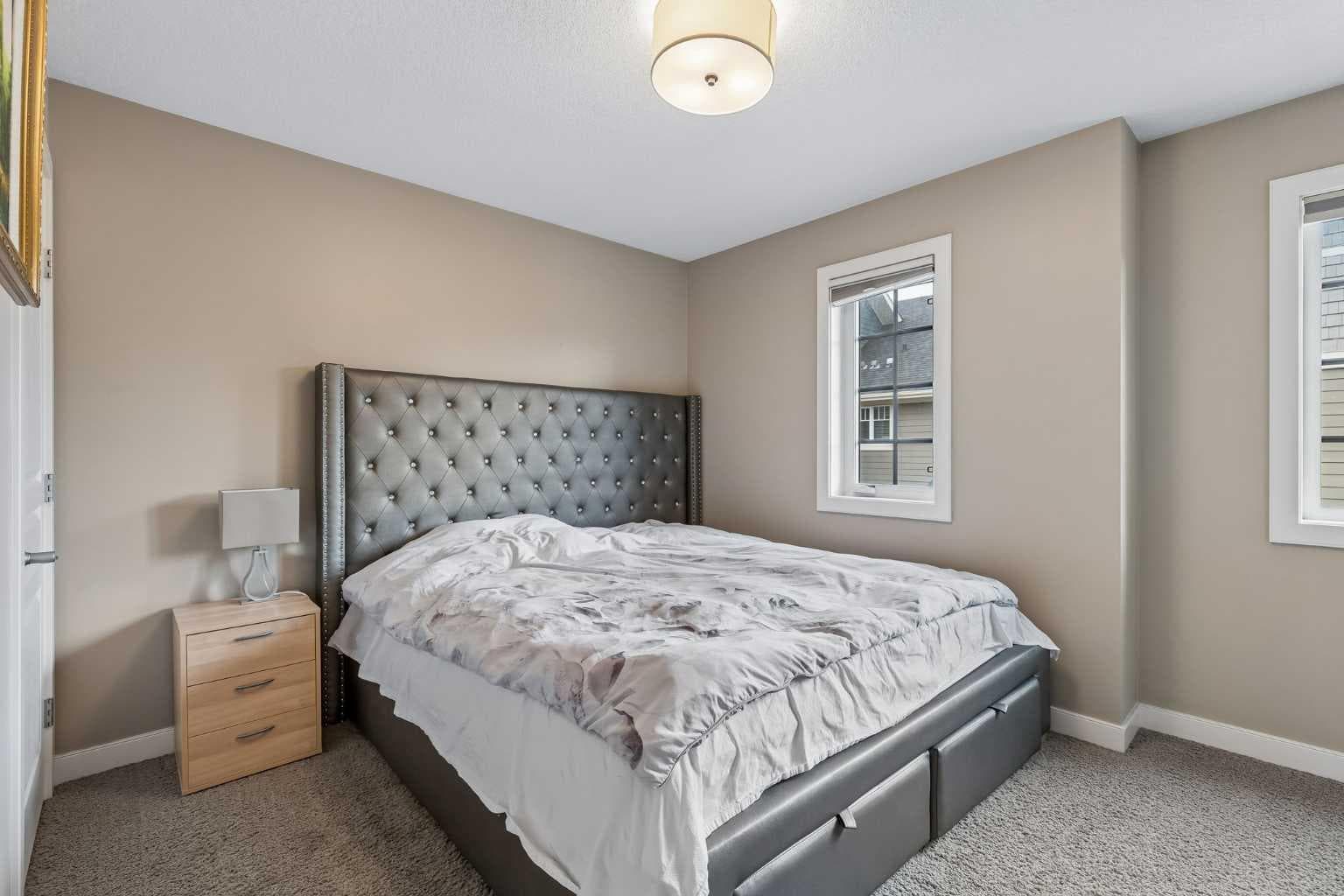 5 Mary Dover Drive SW