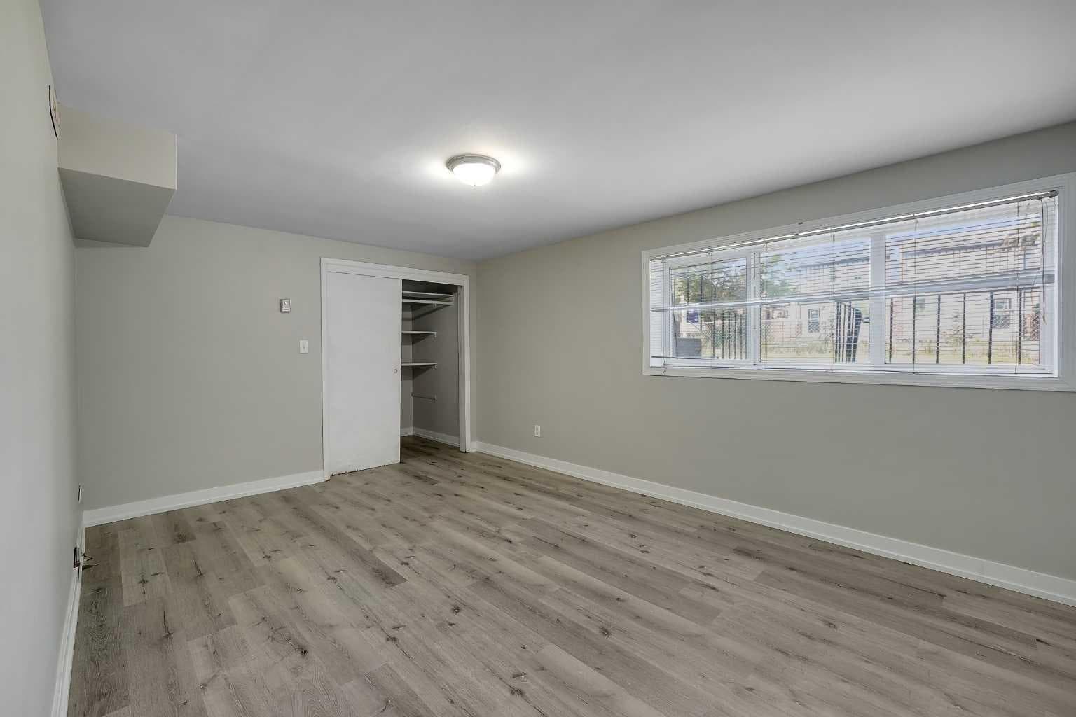 1506 36 Street SE