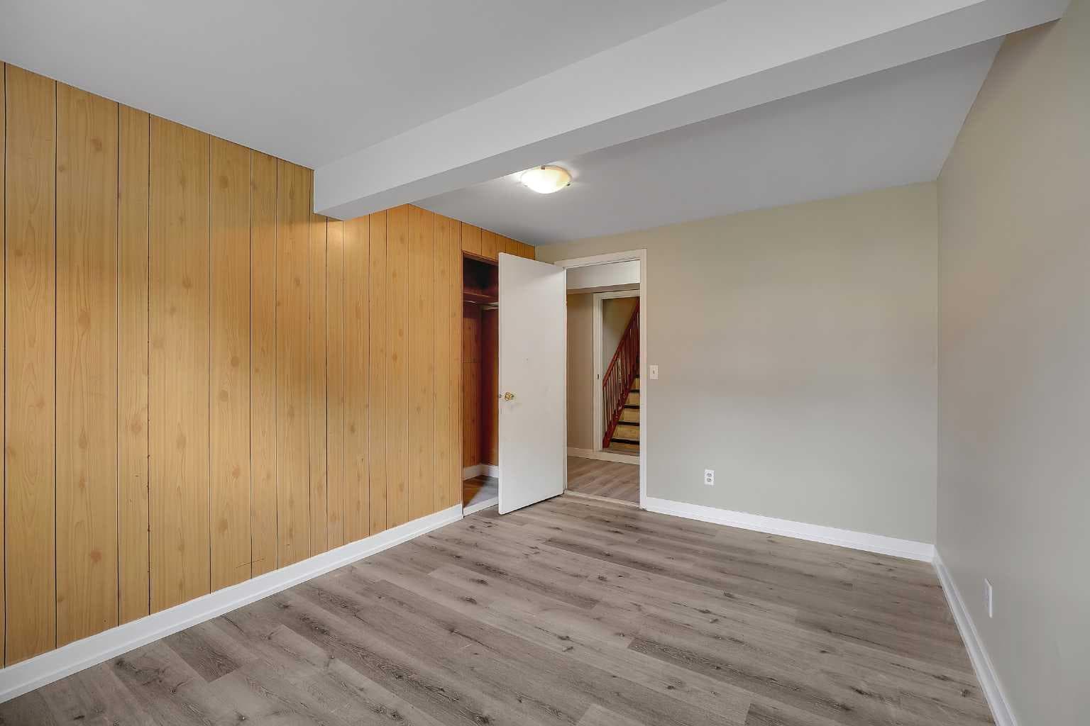 1506 36 Street SE