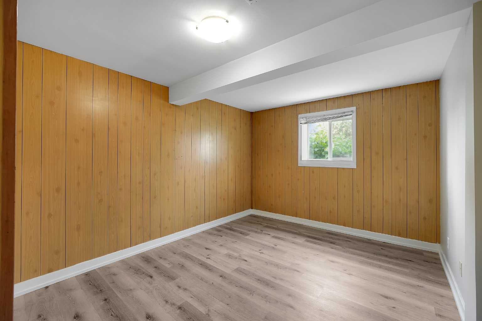 1506 36 Street SE