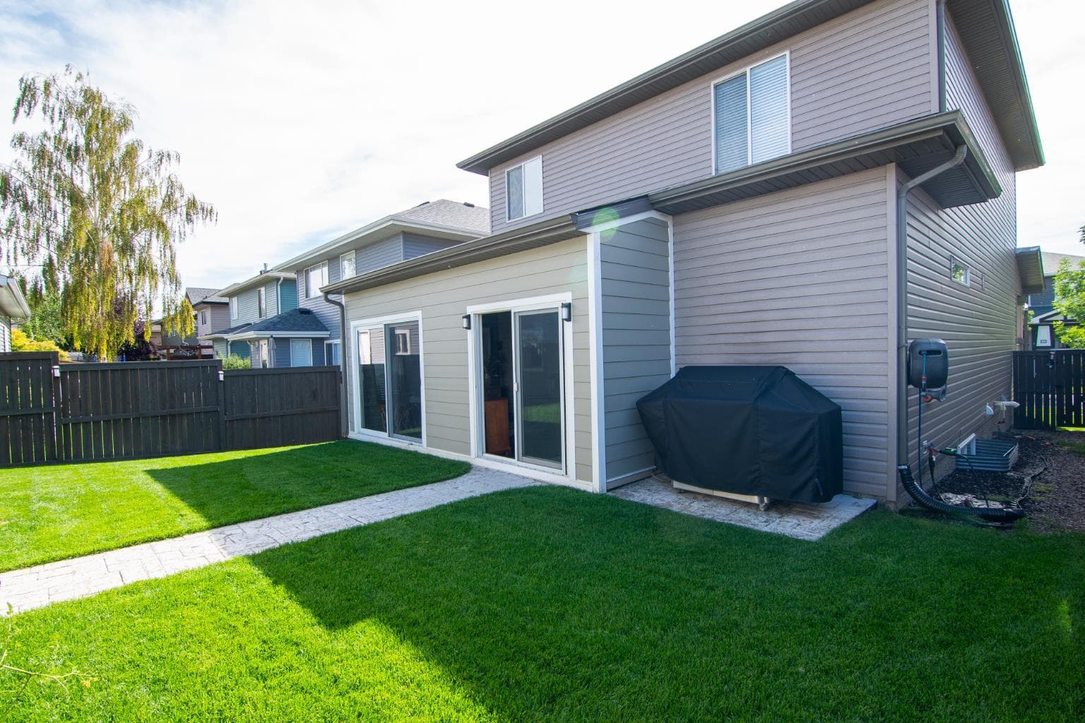 129 Prestwick Estate Way SE