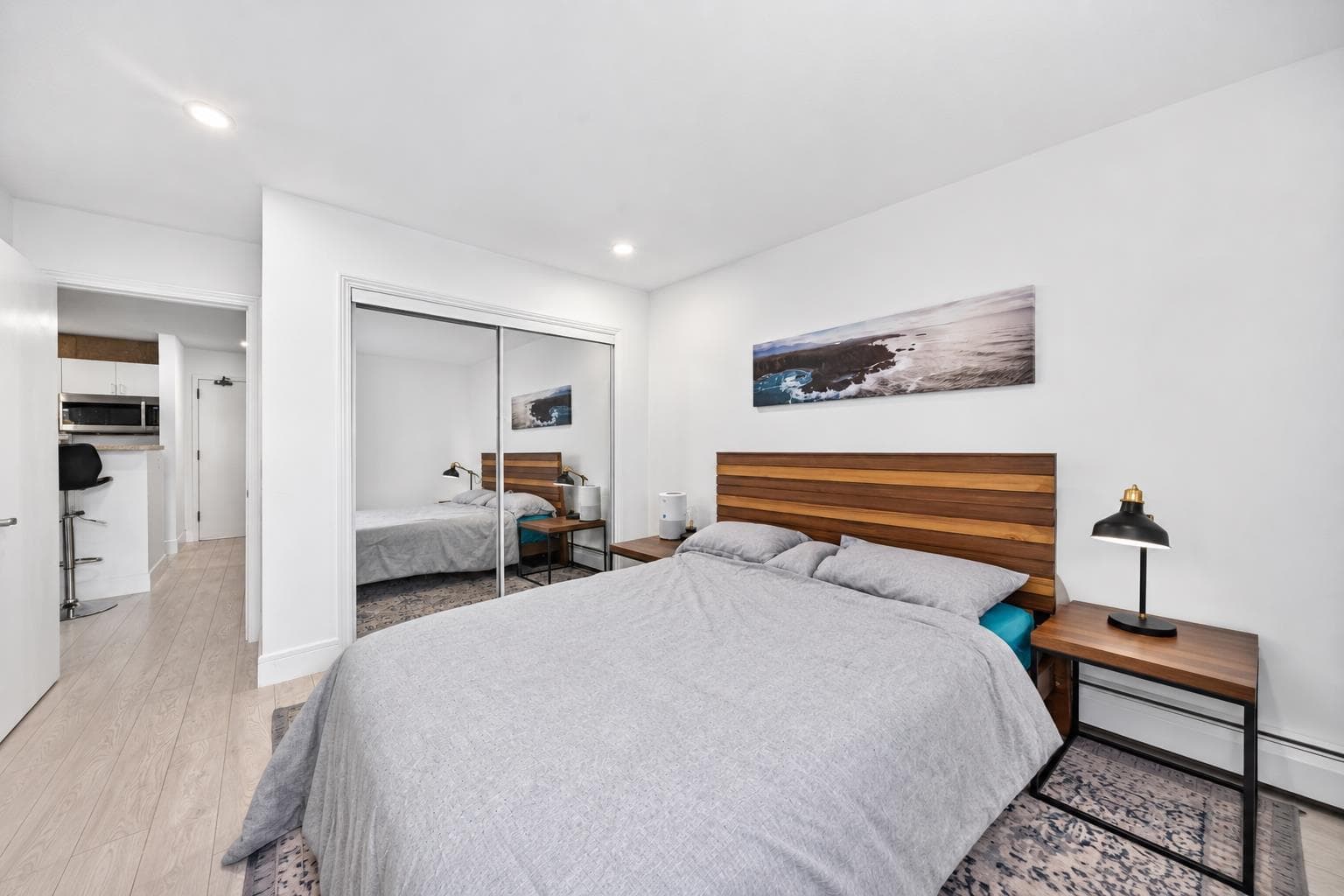 1P, 525 56 Avenue SW
