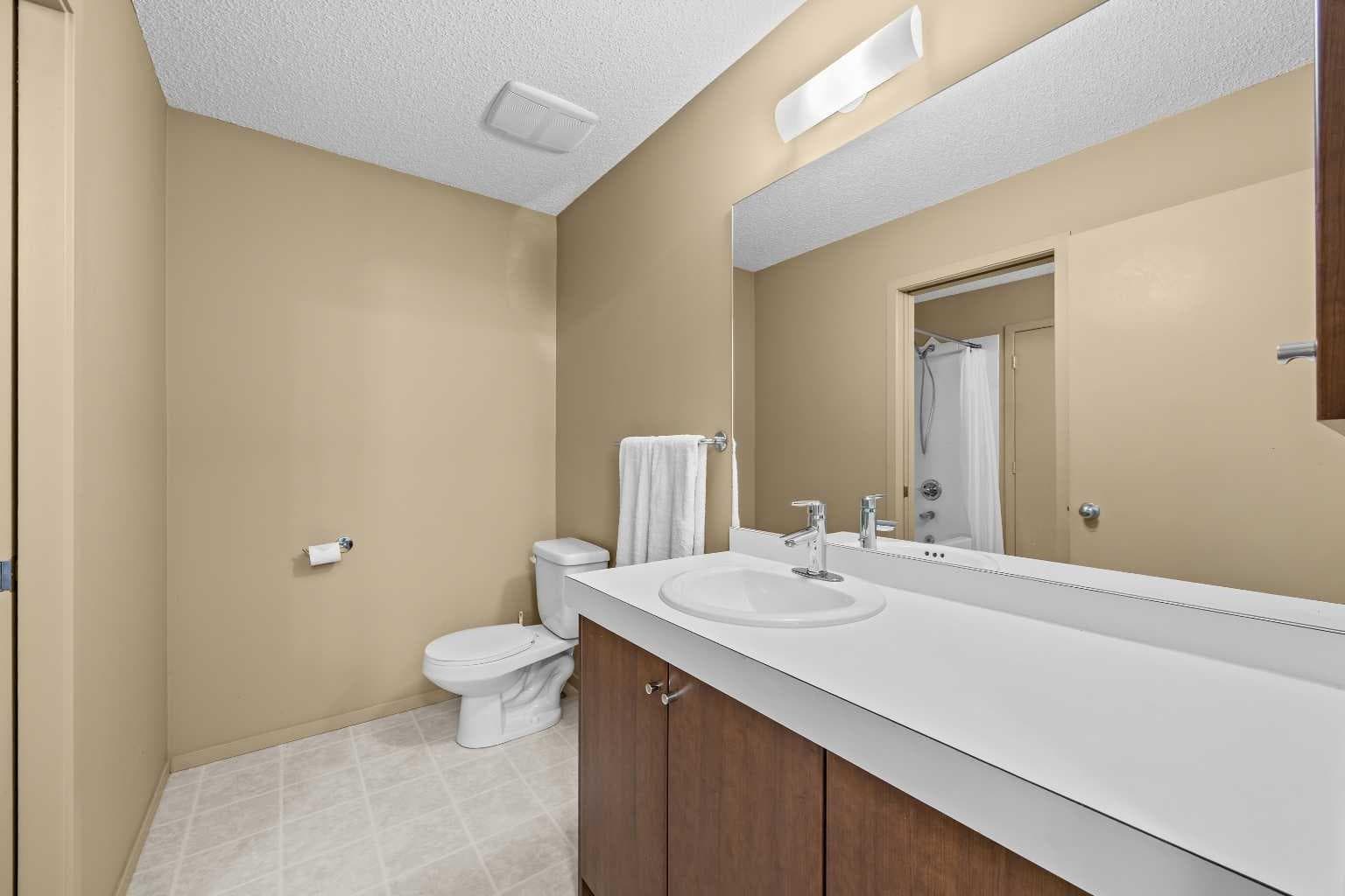 280 Copperstone Cove SE