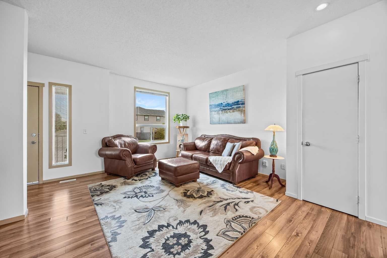 280 Copperstone Cove SE