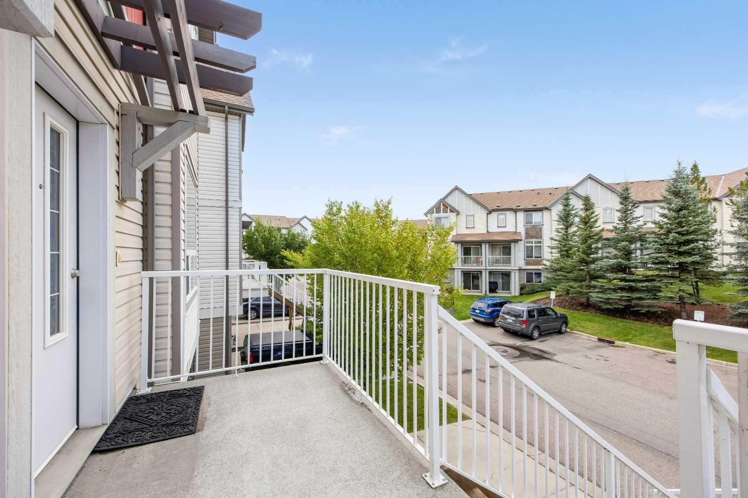 280 Copperstone Cove SE