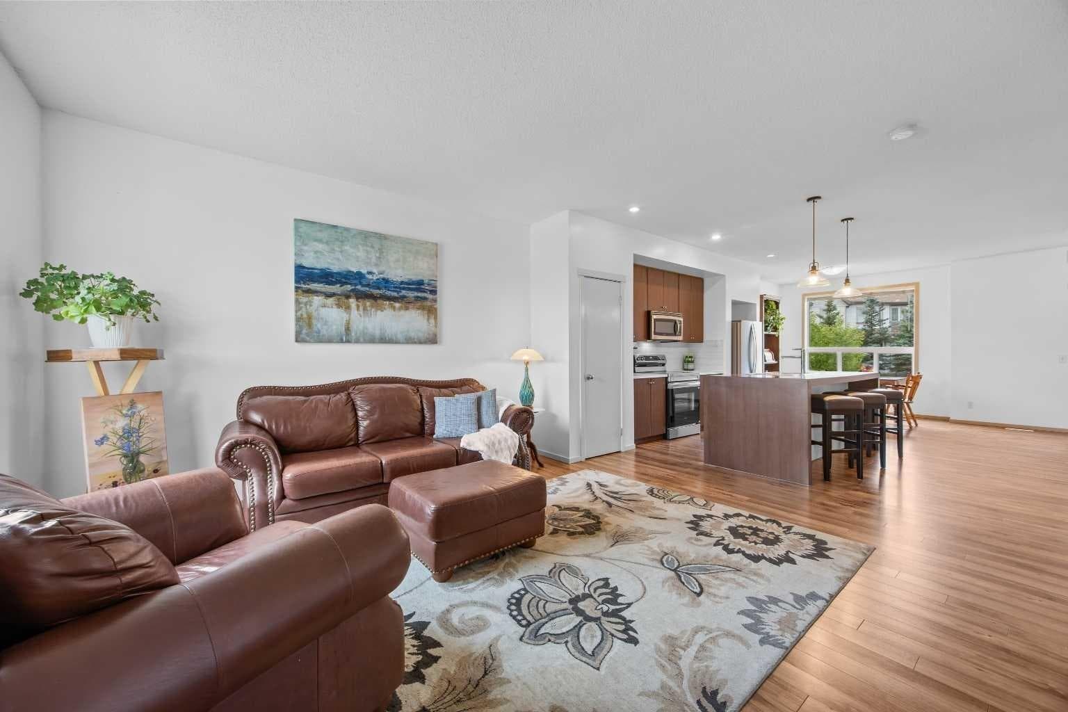 280 Copperstone Cove SE