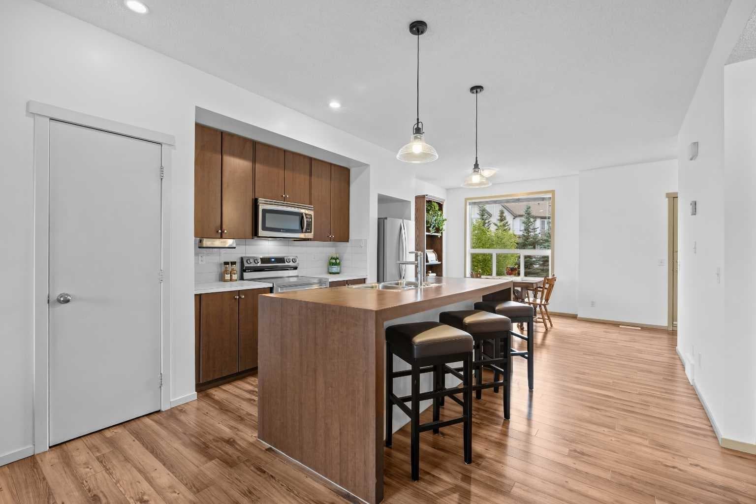 280 Copperstone Cove SE