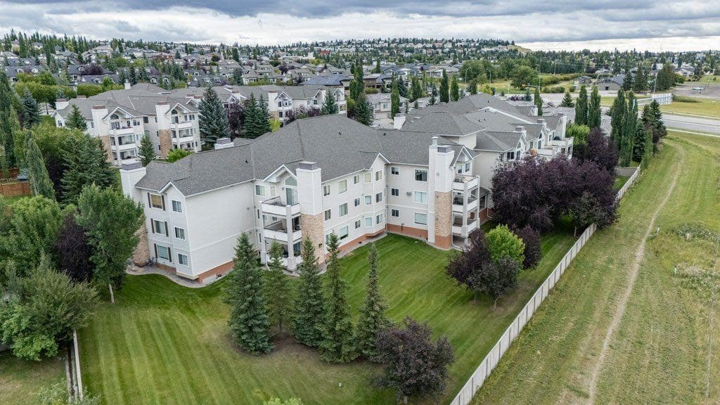 2108, 7451 Springbank Boulevard SW