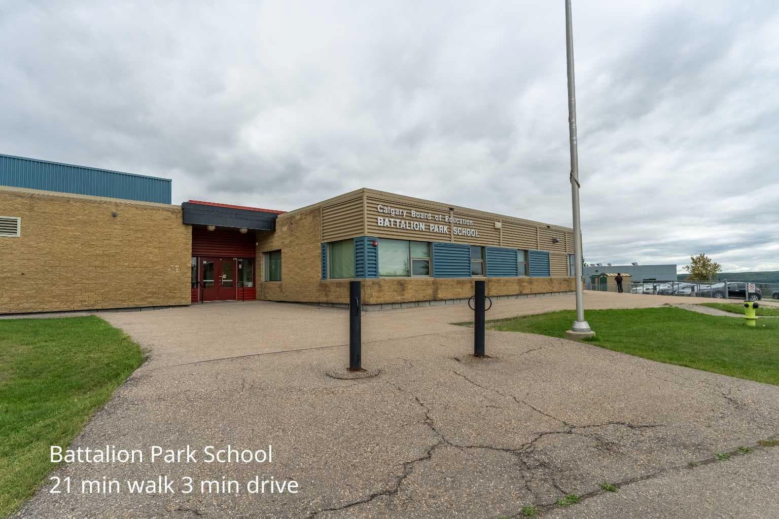 2108, 7451 Springbank Boulevard SW