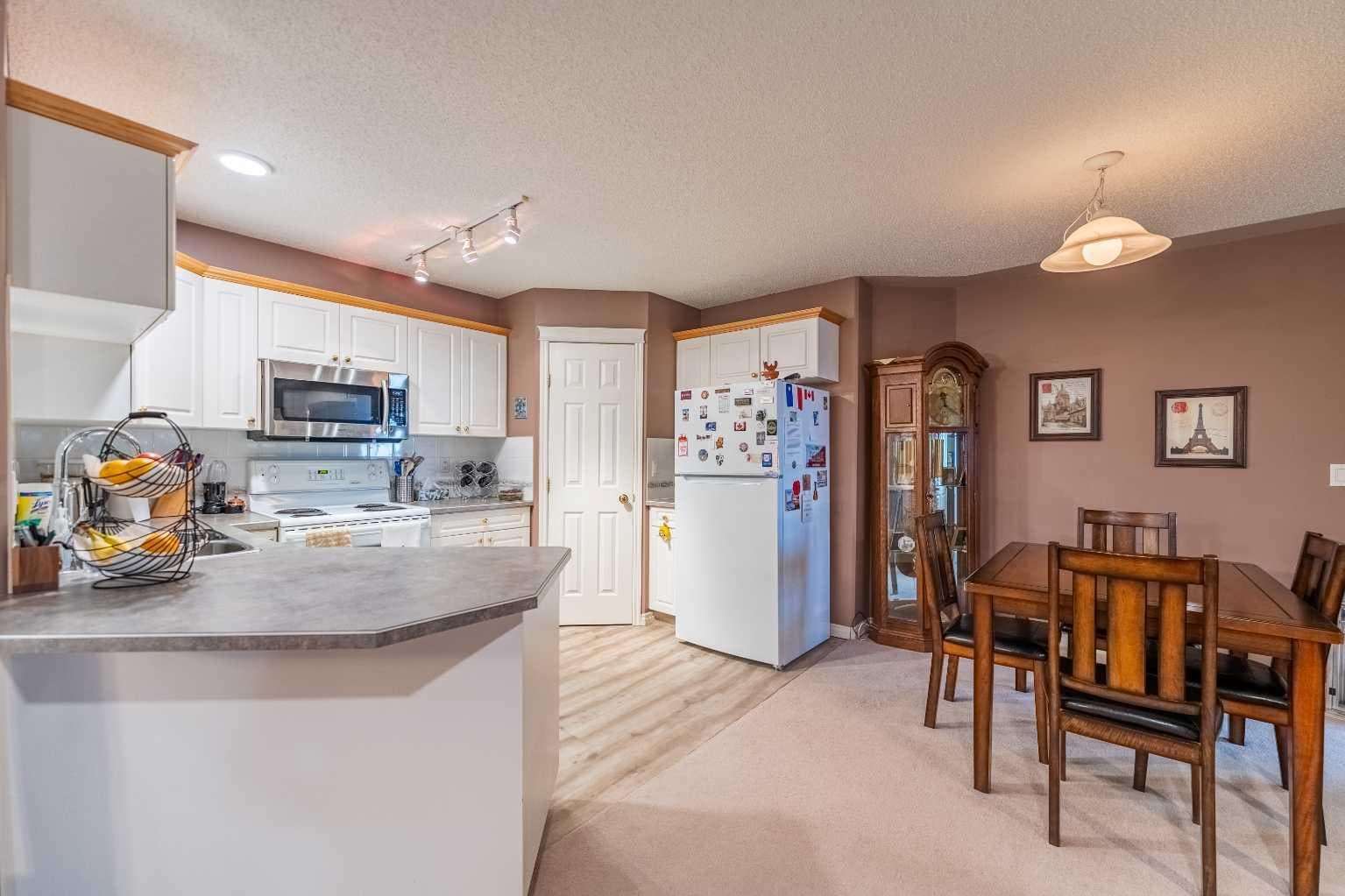 2108, 7451 Springbank Boulevard SW