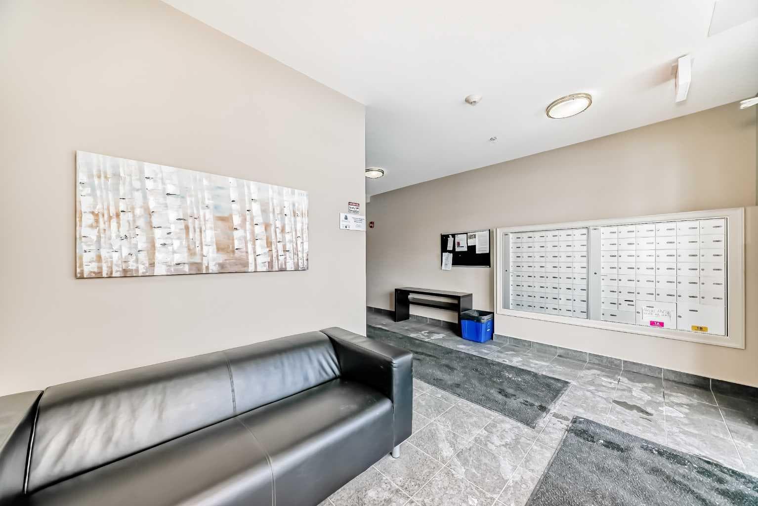 311, 117 Copperpond Common SE