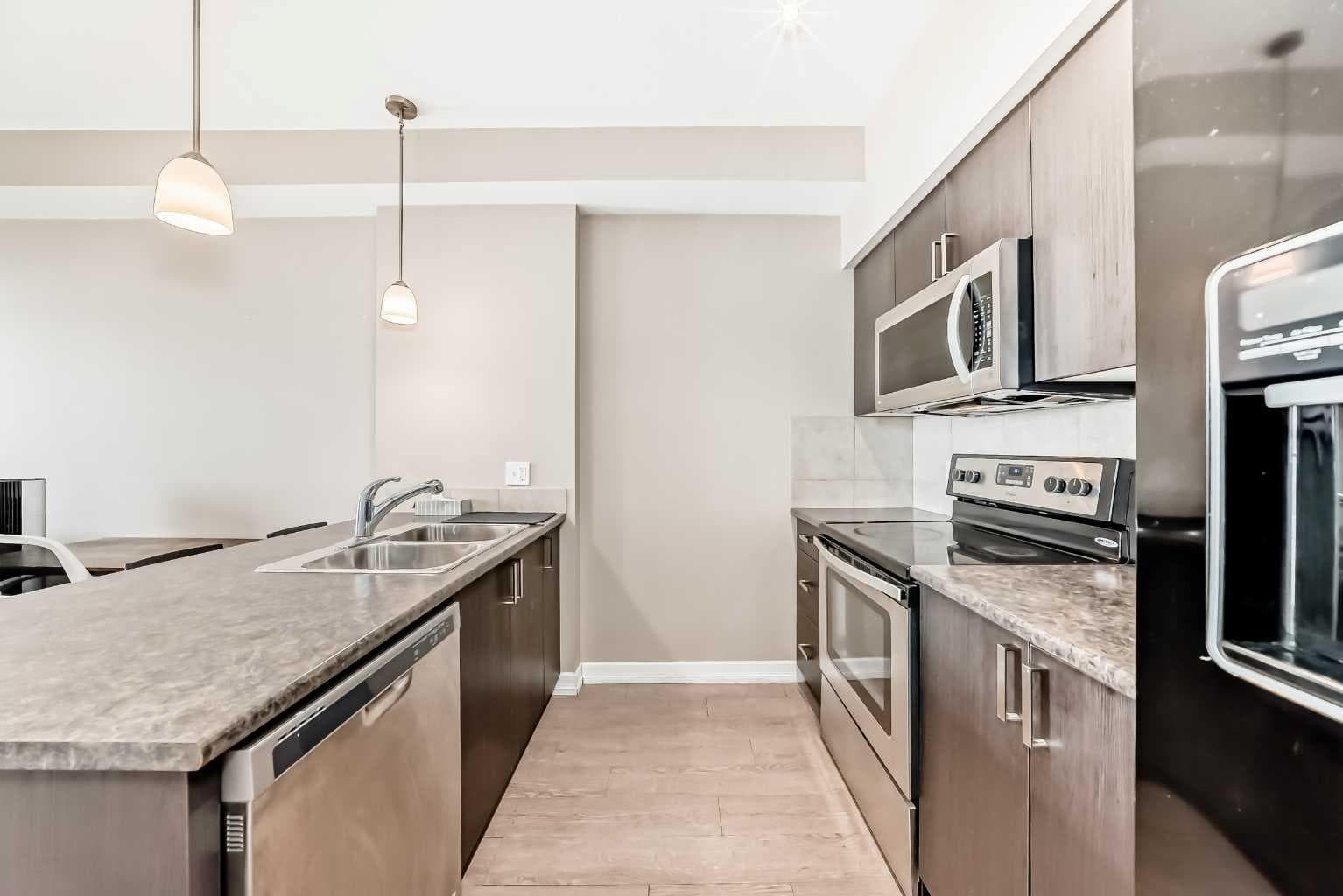 311, 117 Copperpond Common SE