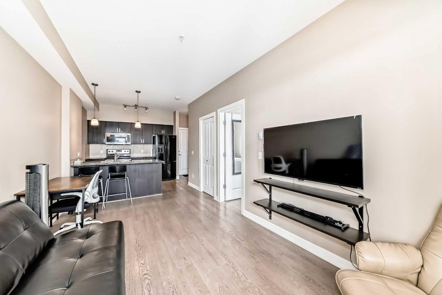 311, 117 Copperpond Common SE