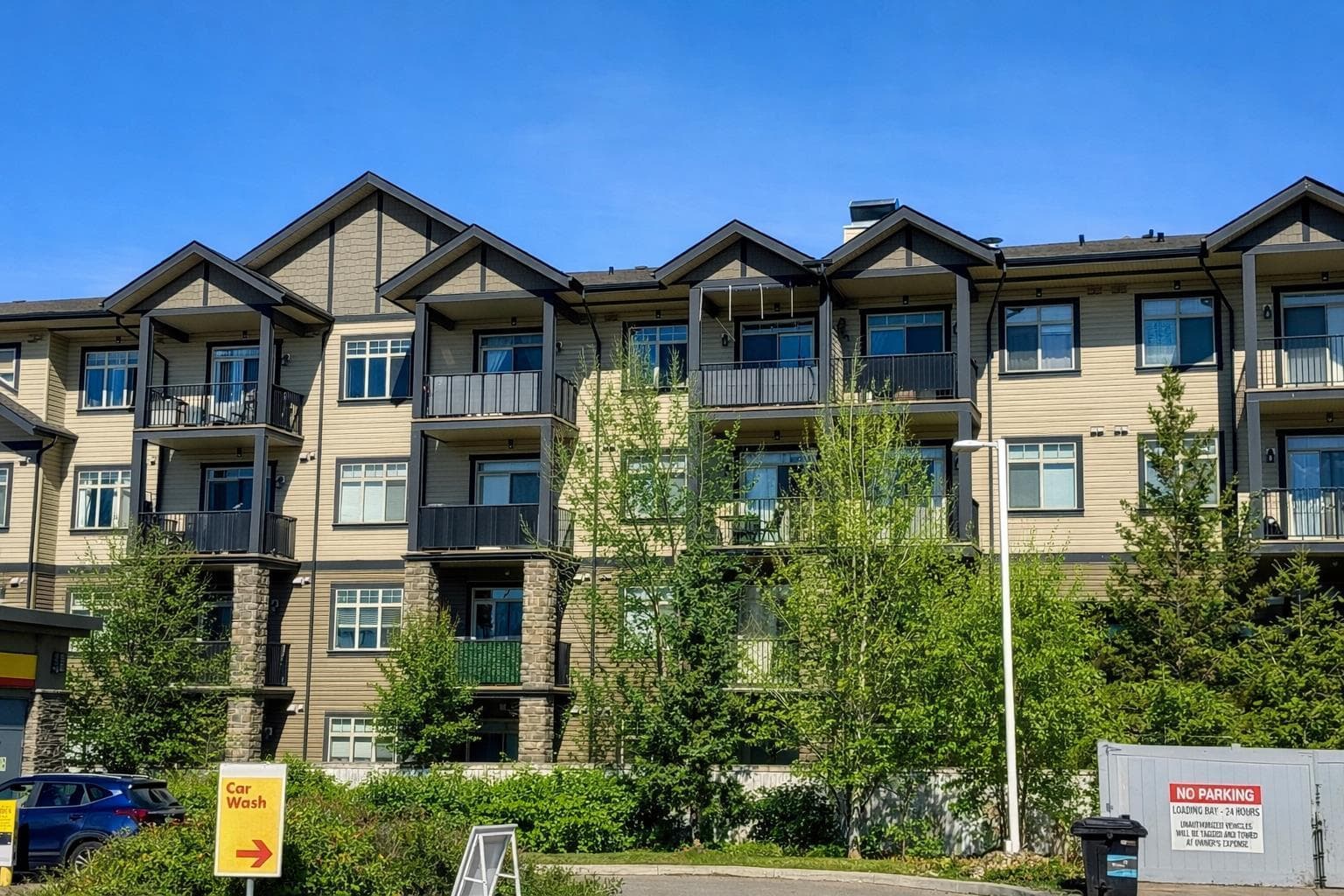311, 117 Copperpond Common SE