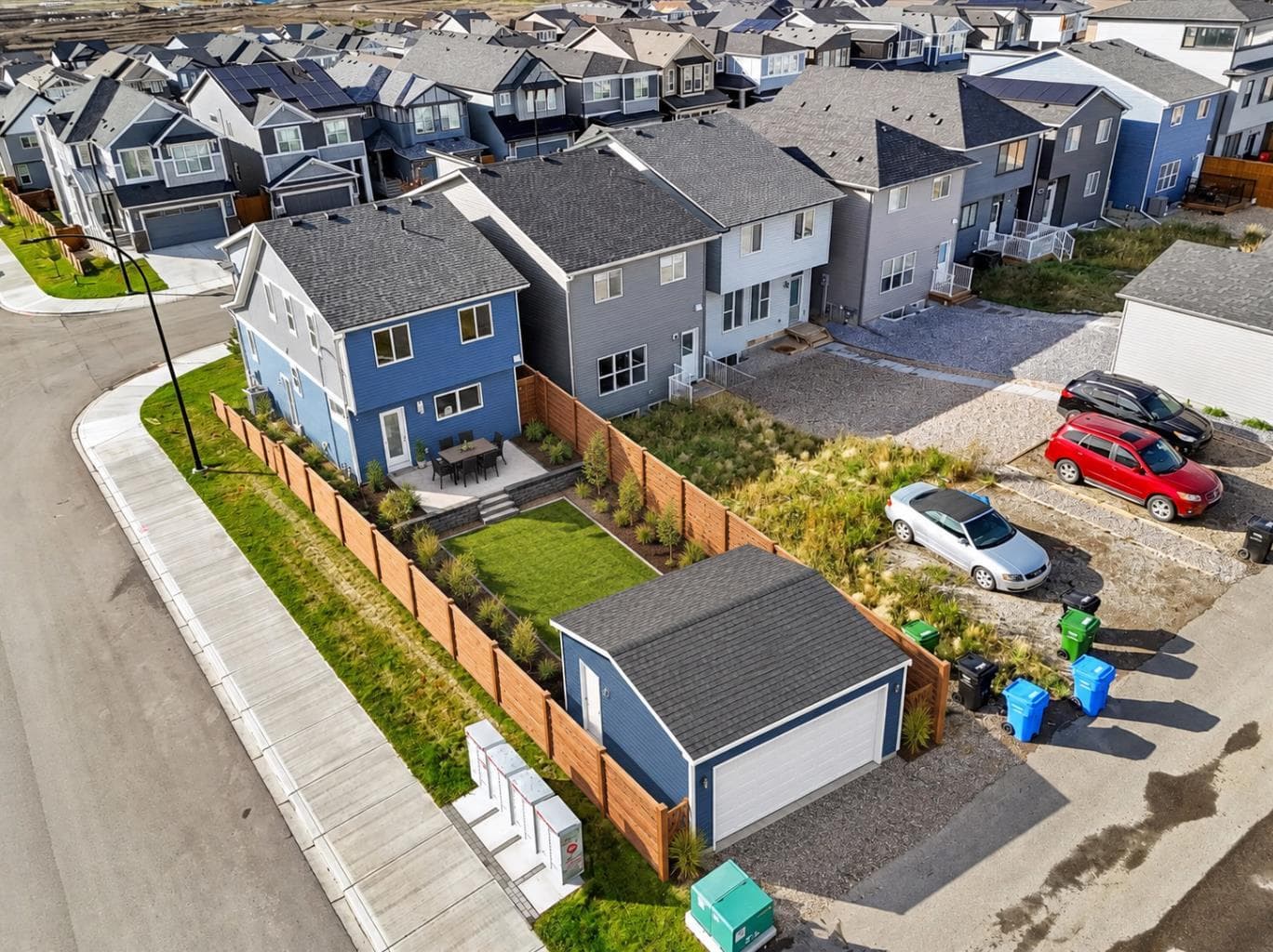10 Lucas Close NW