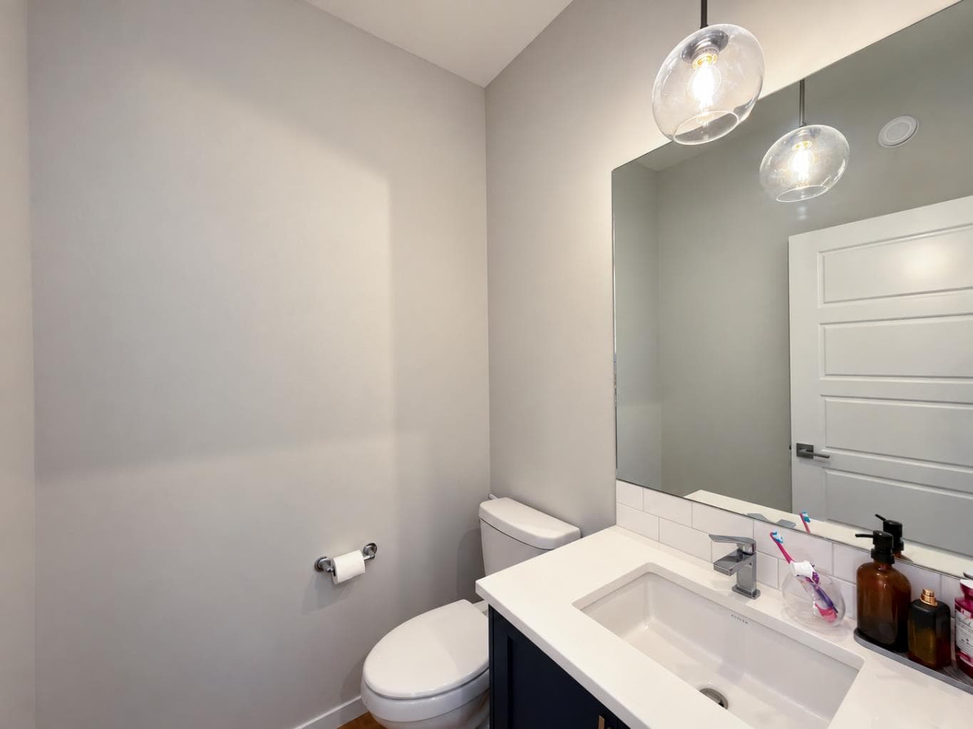 228 Annette Villas NW