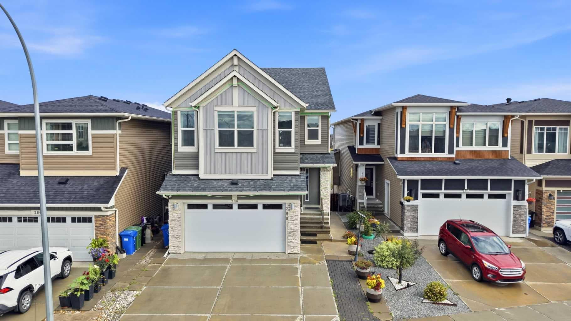 288 Corner Meadows Manor NE