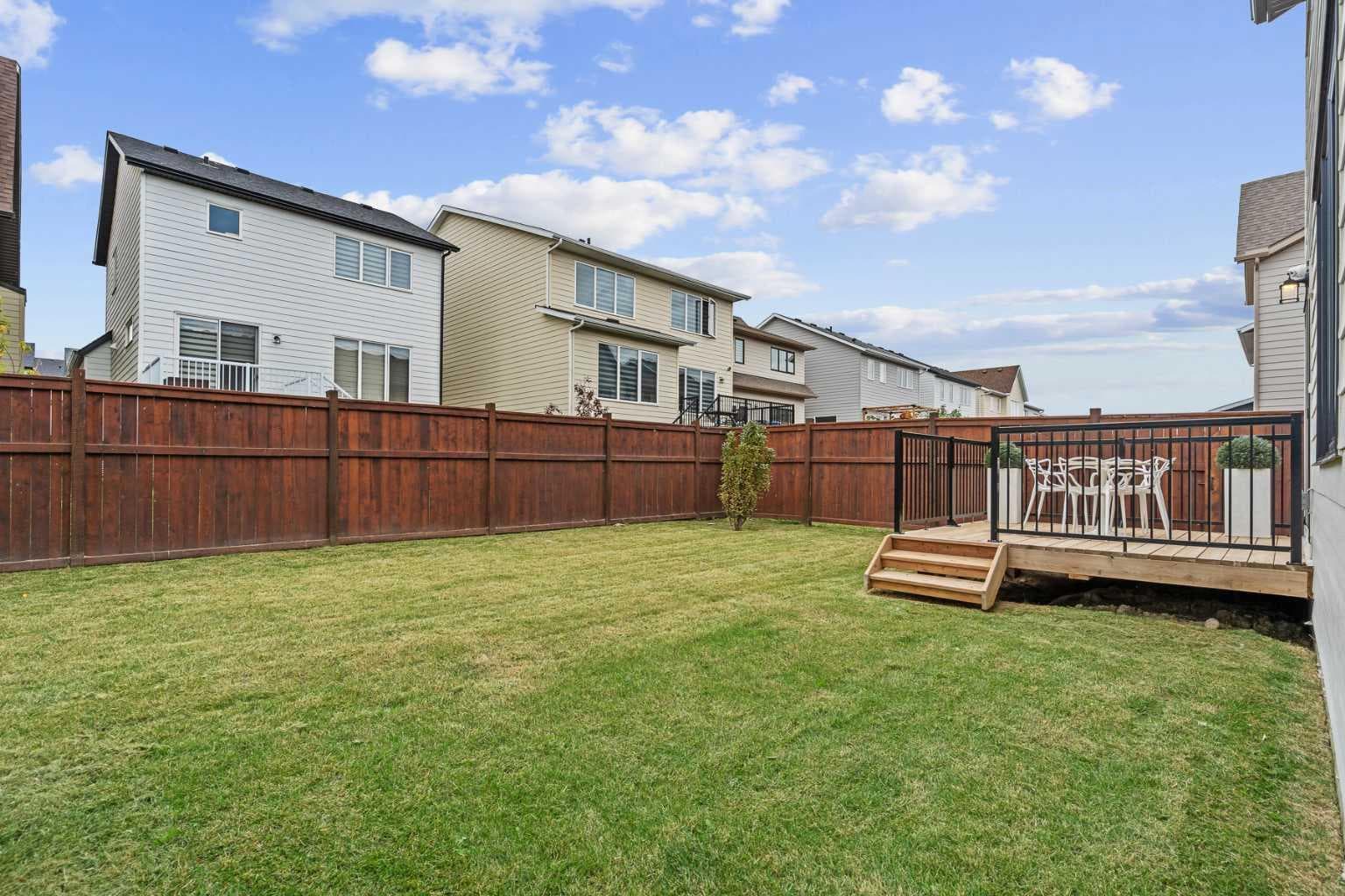 1144 Thimbleberry Hill SW