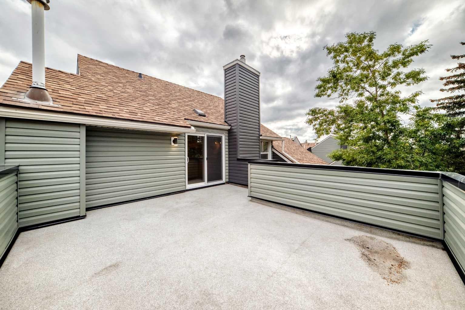 225, 33 Glamis Green SW