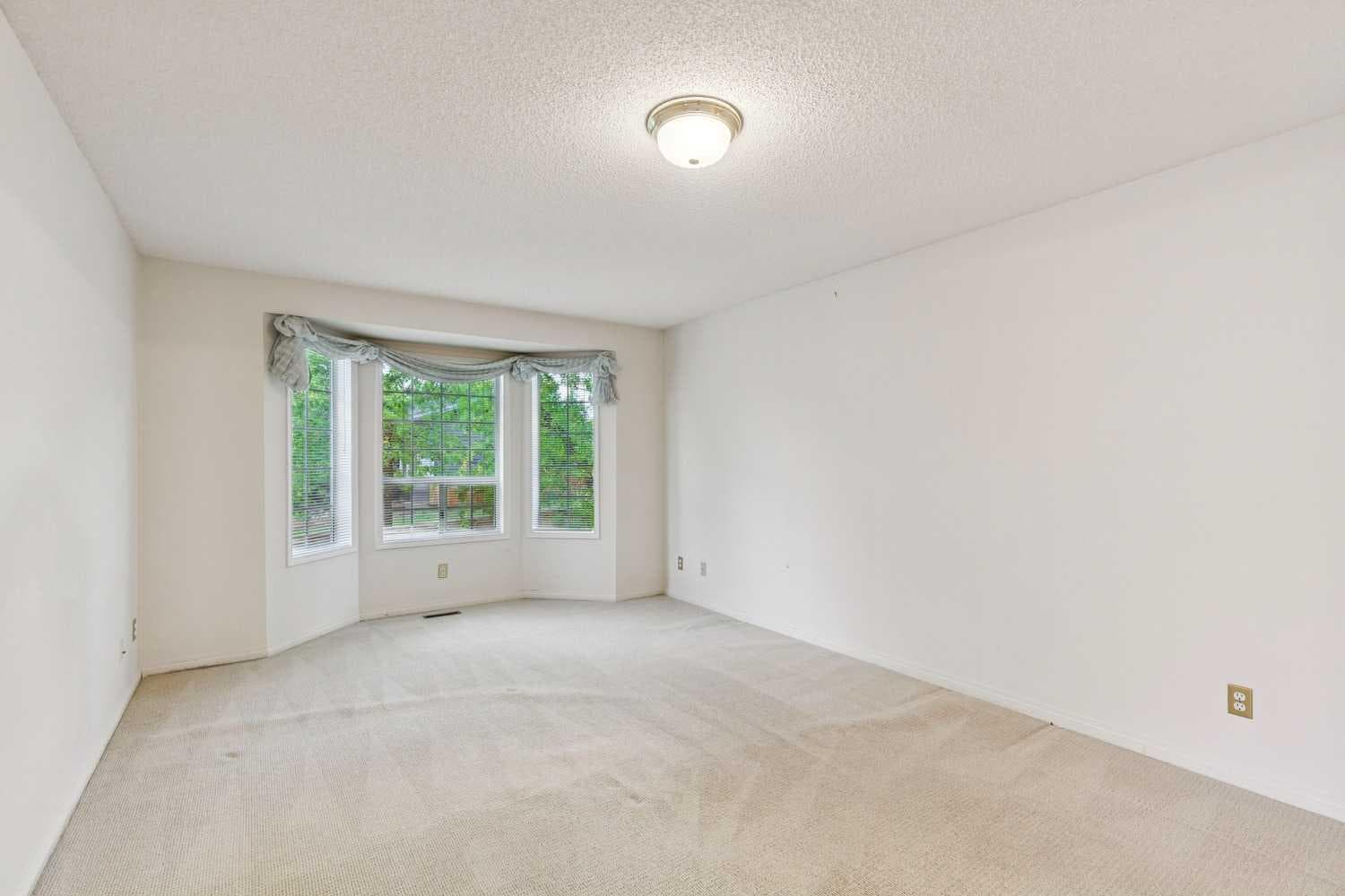 101 Scenic Acres Terrace NW