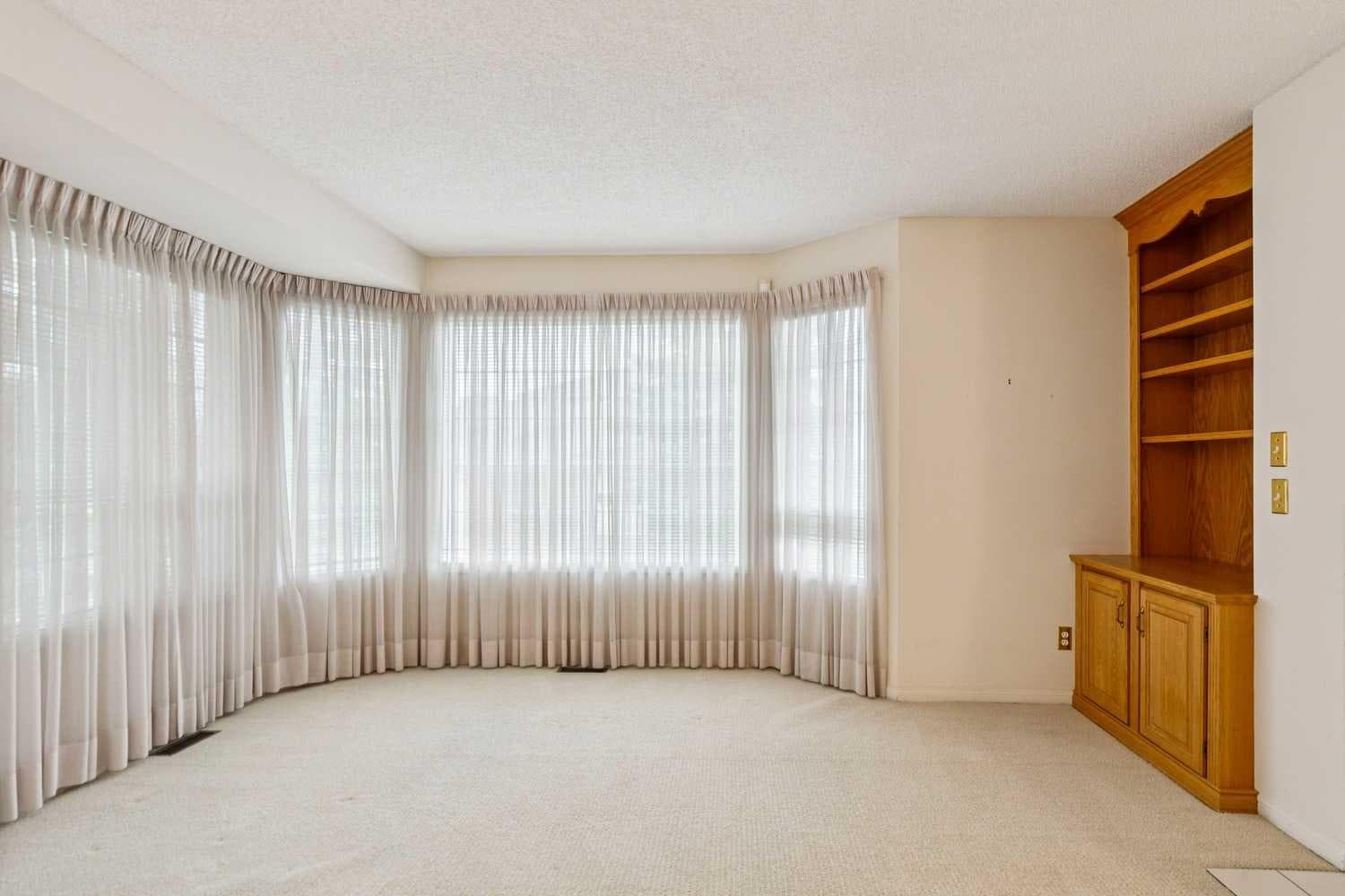 101 Scenic Acres Terrace NW