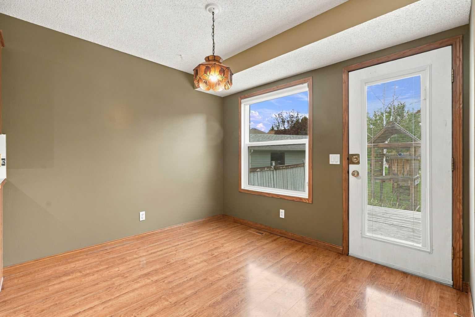 11 Somercrest Circle SW