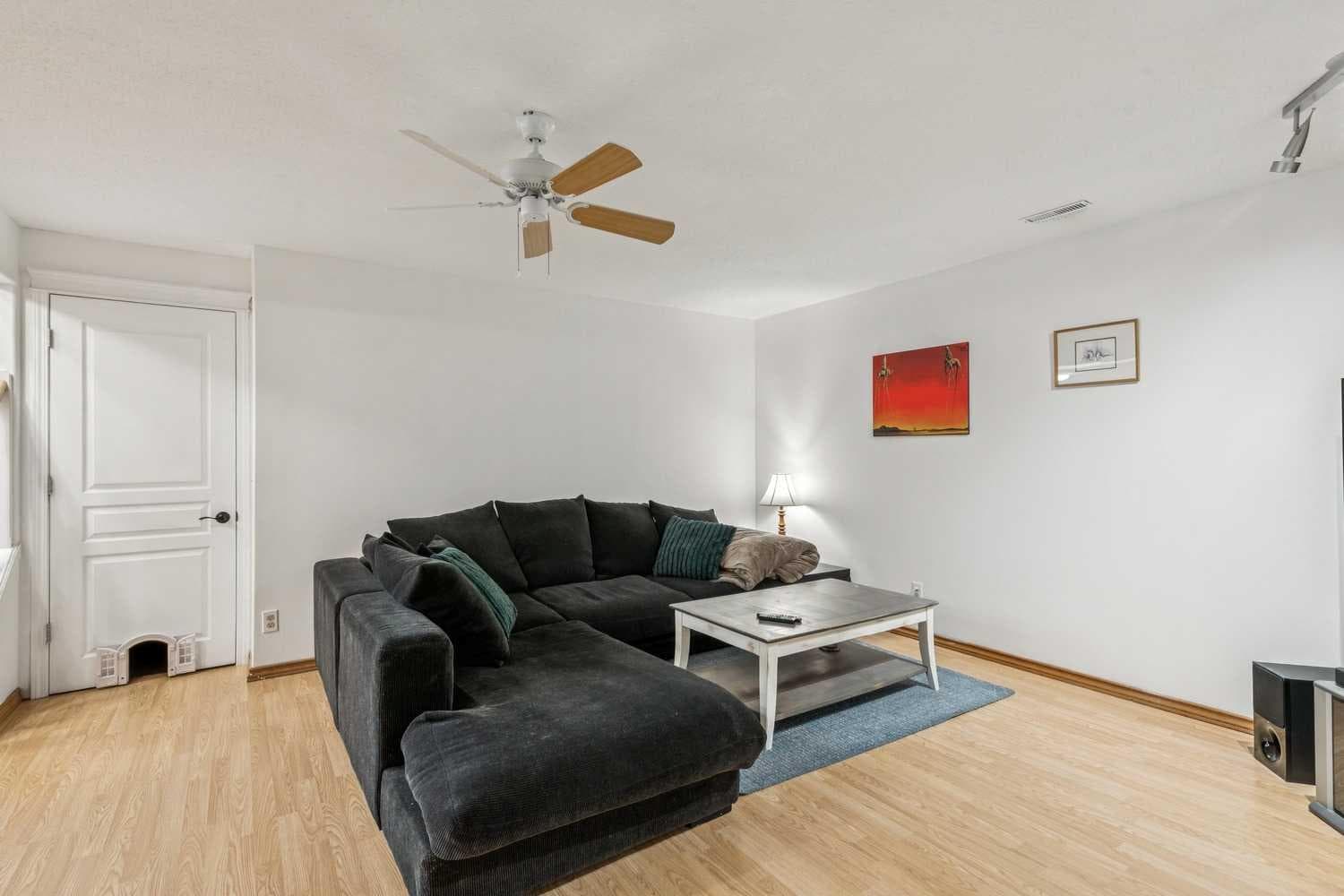 48 West Springs Way SW