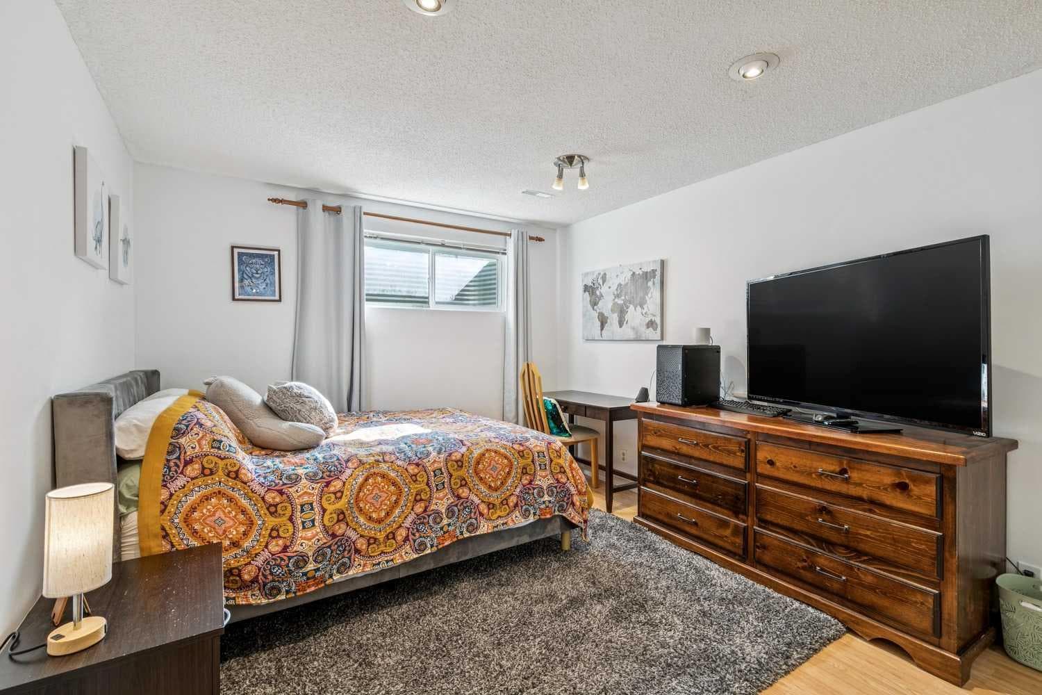 48 West Springs Way SW