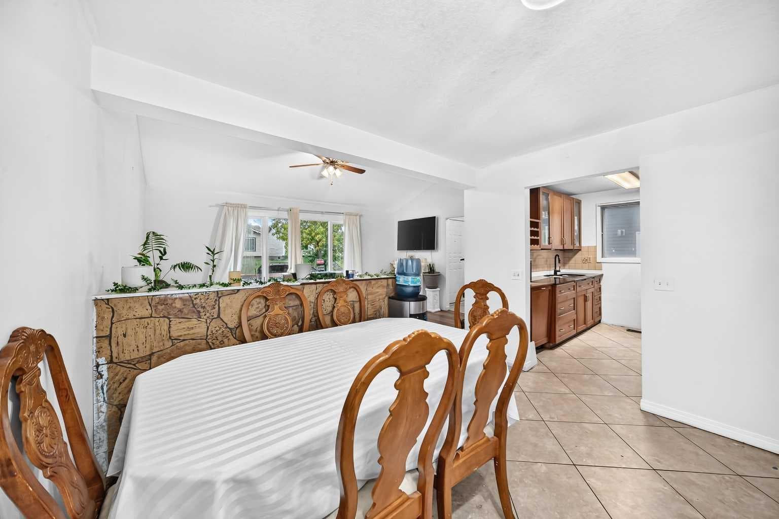 37 Falton Drive NE