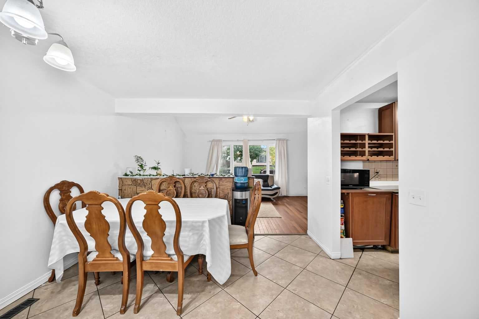 37 Falton Drive NE