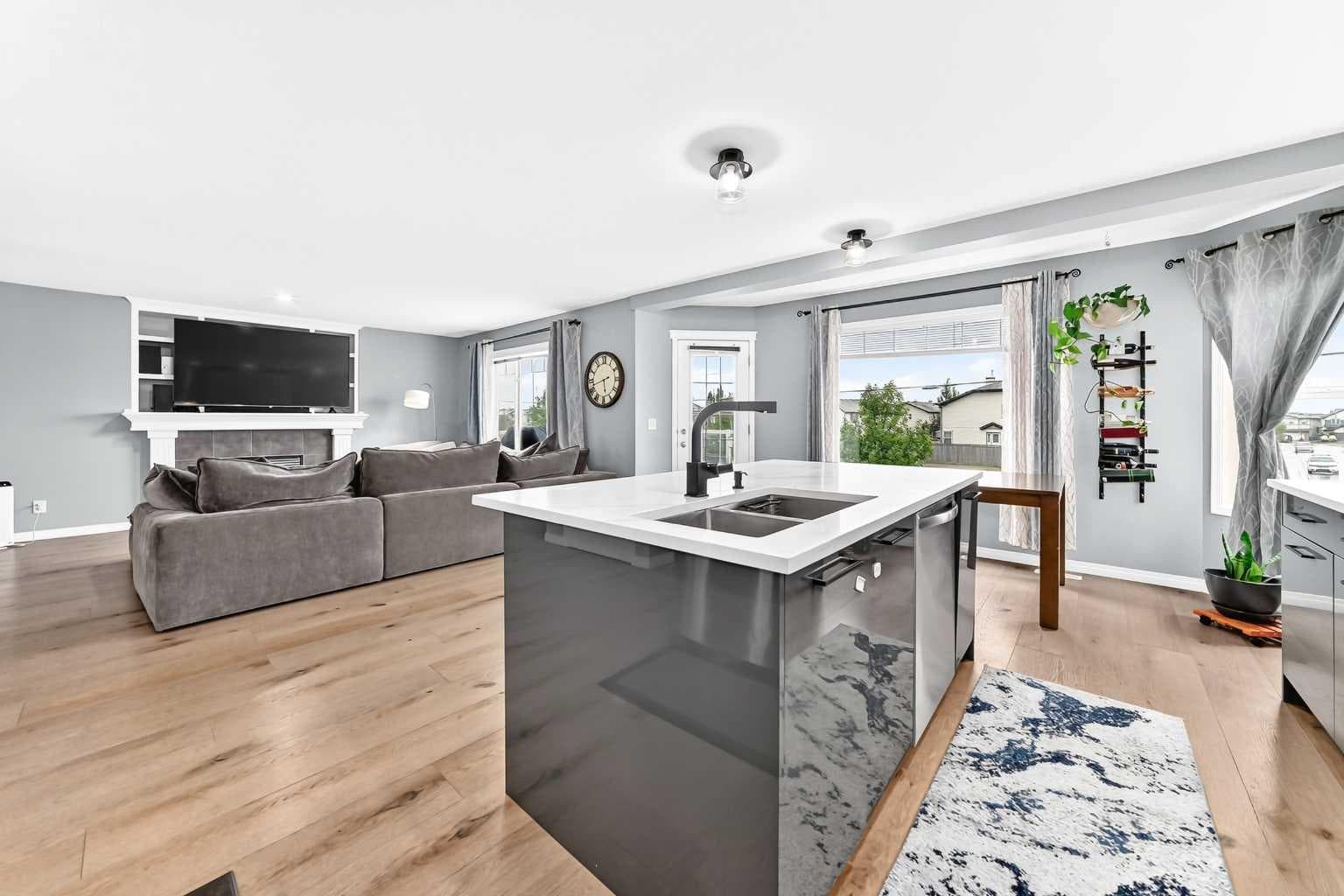 14 Bayside Park SW