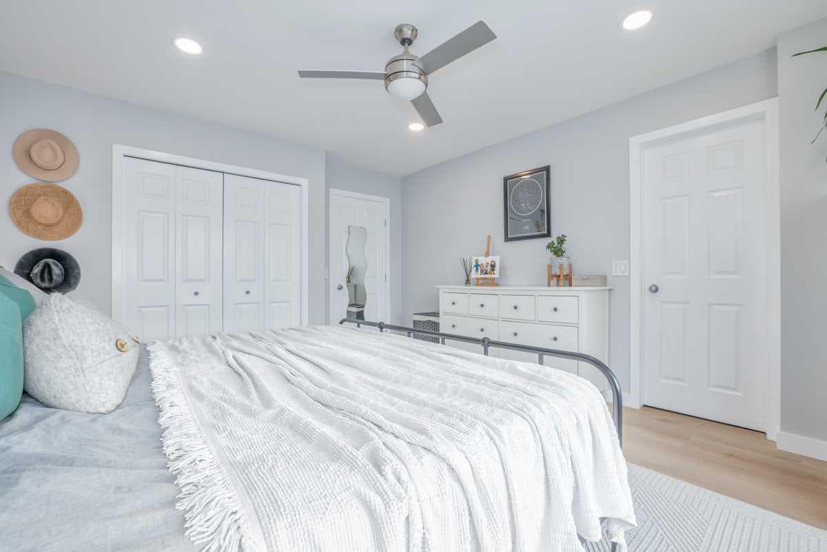 28 Copperfield Heath SE