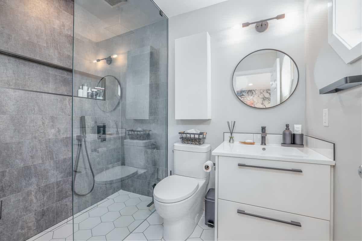 28 Copperfield Heath SE