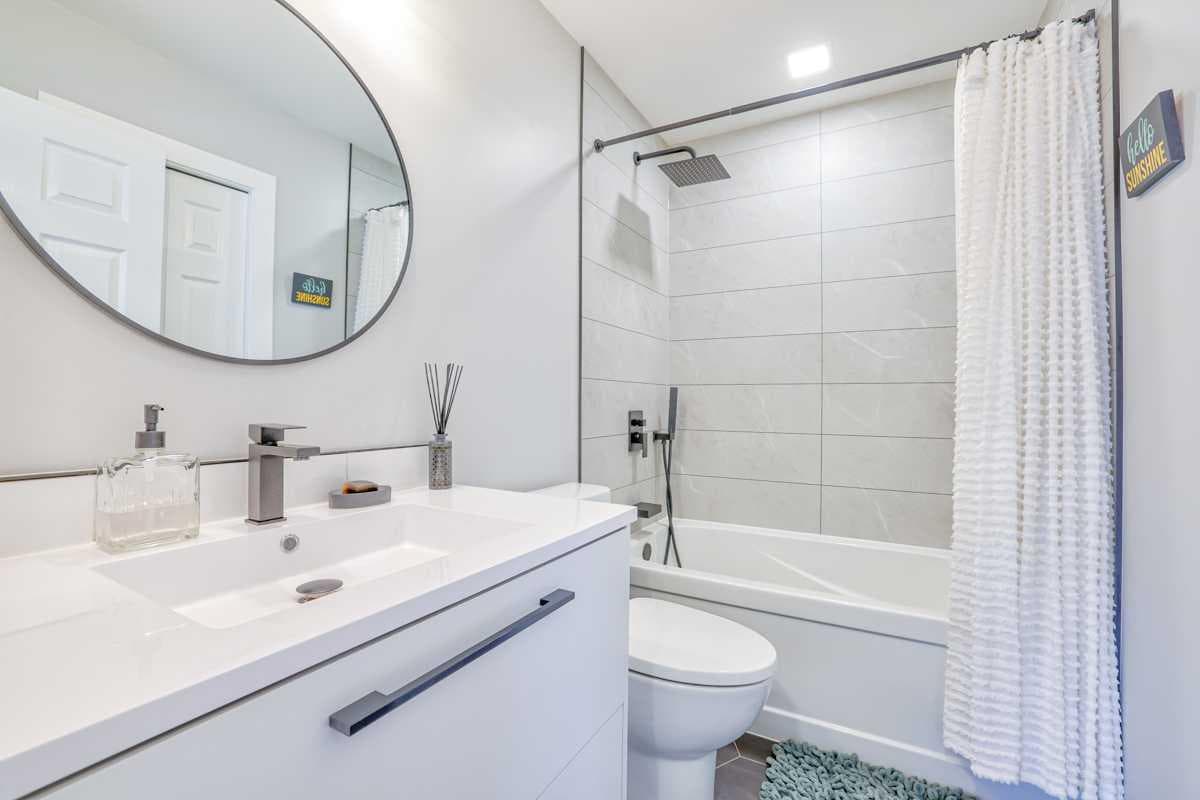 28 Copperfield Heath SE