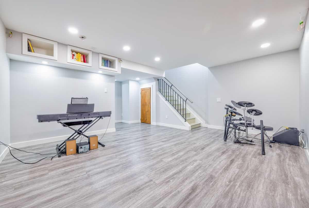 28 Copperfield Heath SE