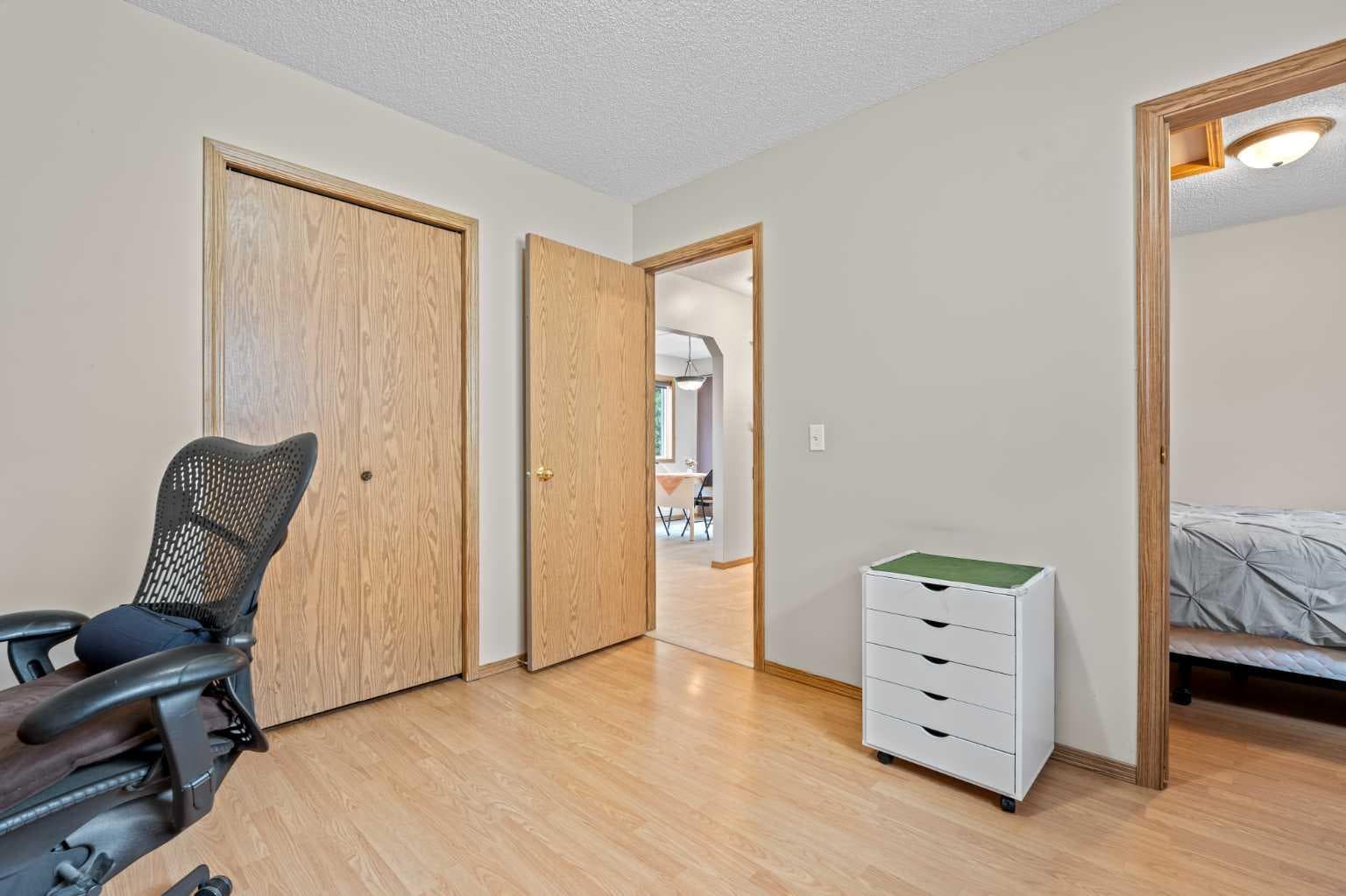 32 Country Hills Mews NW