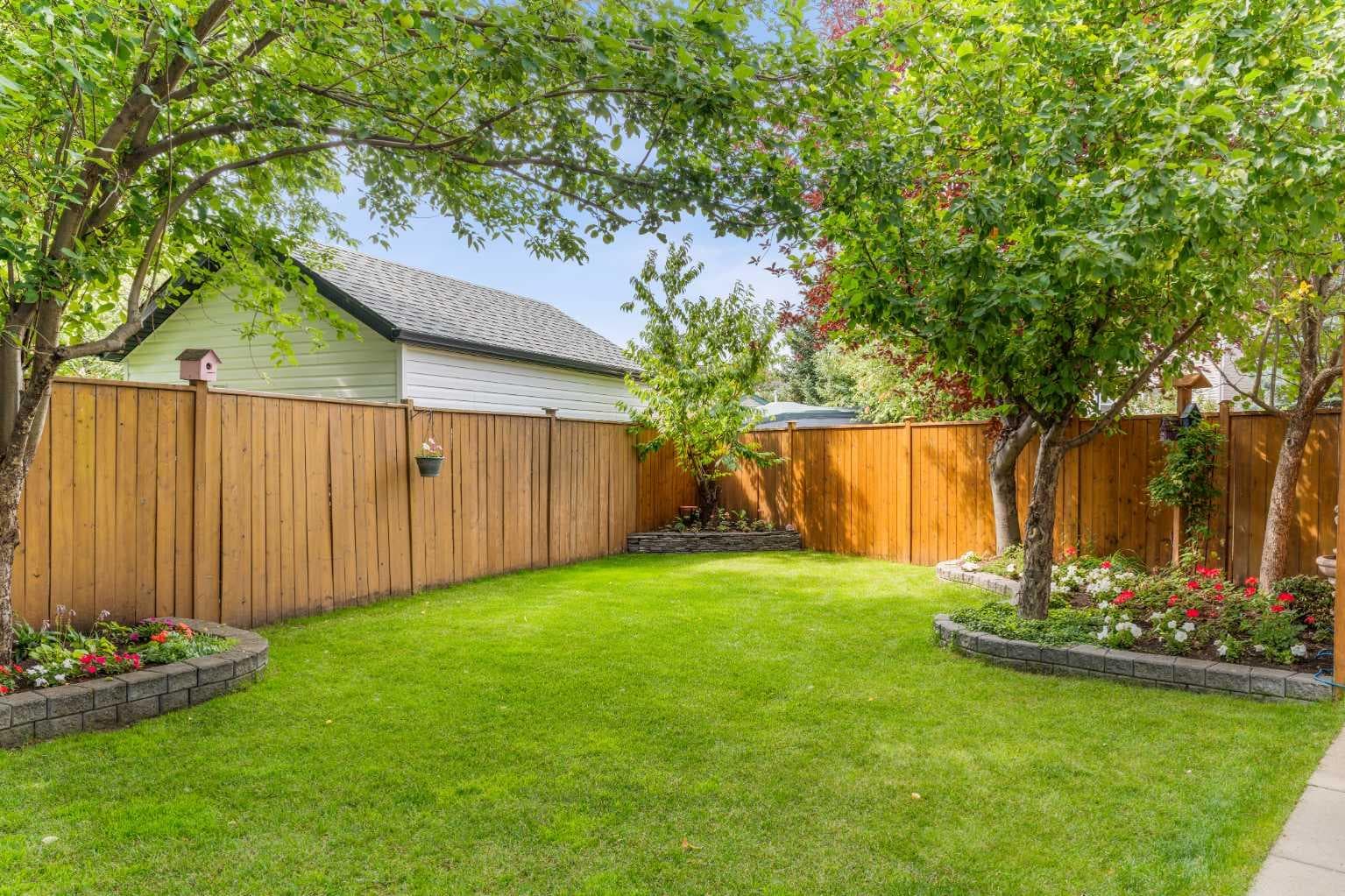 32 Country Hills Mews NW