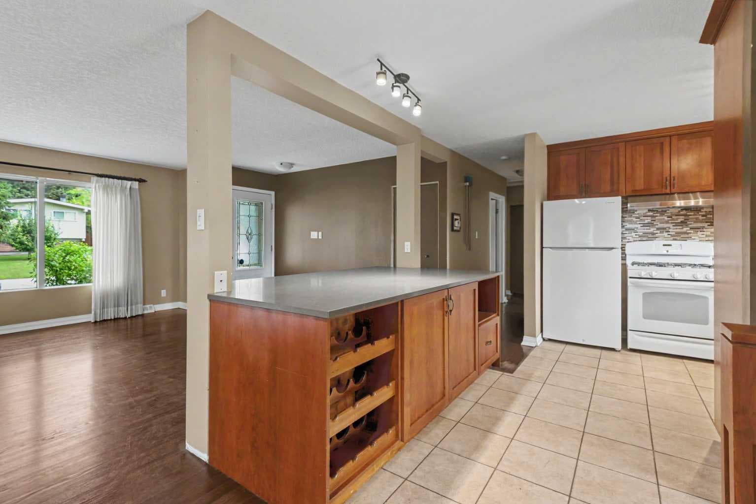 23 Arbour Crescent SE