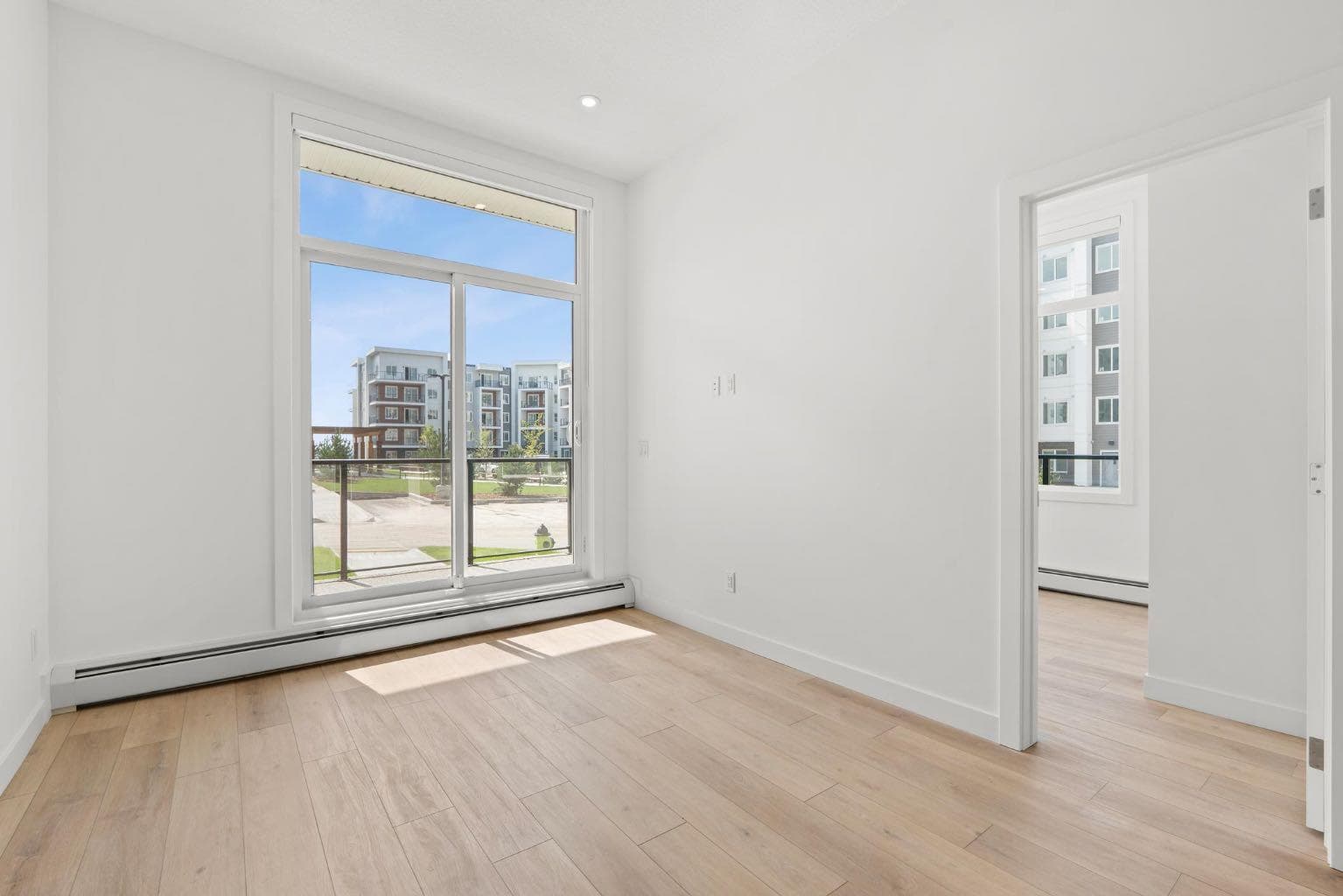 3204, 150 Carrington Gate NW