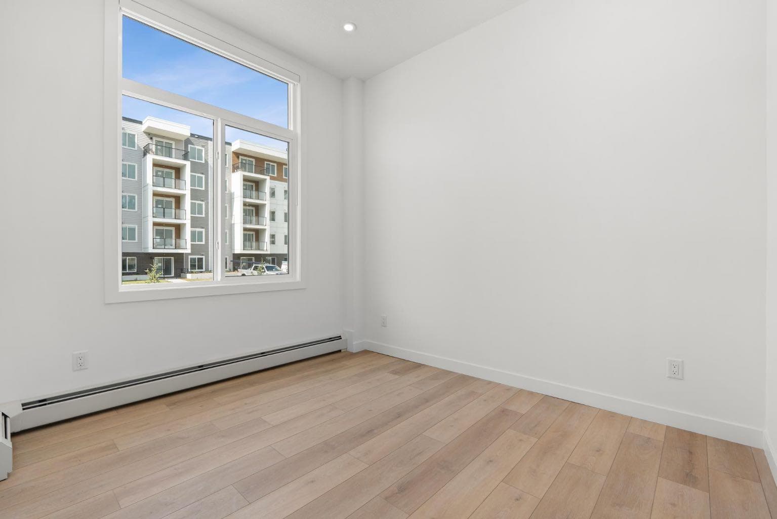 3204, 150 Carrington Gate NW