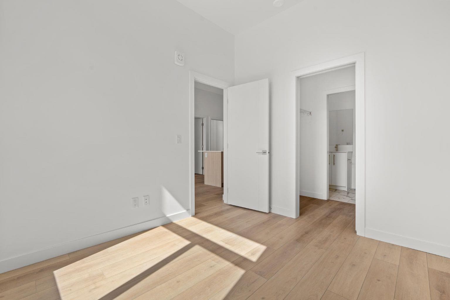 3204, 150 Carrington Gate NW