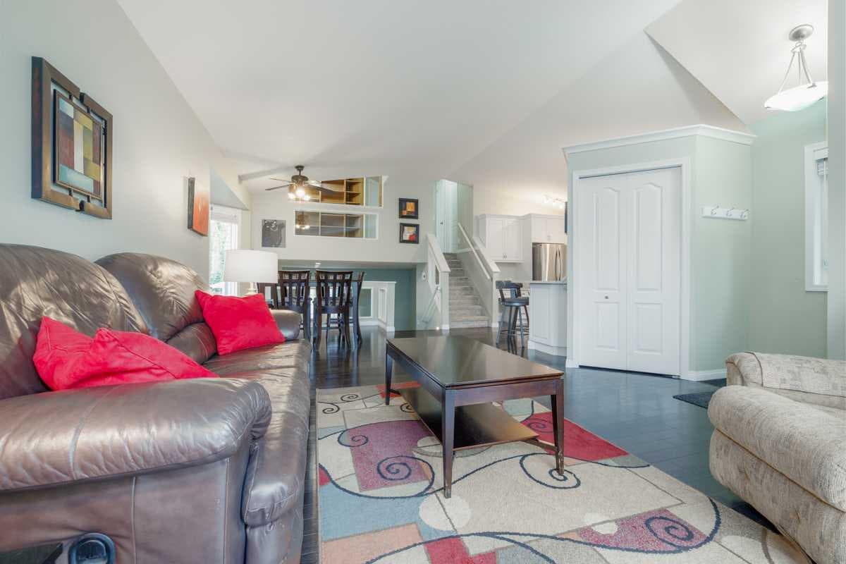 36 Sandpiper Way NW